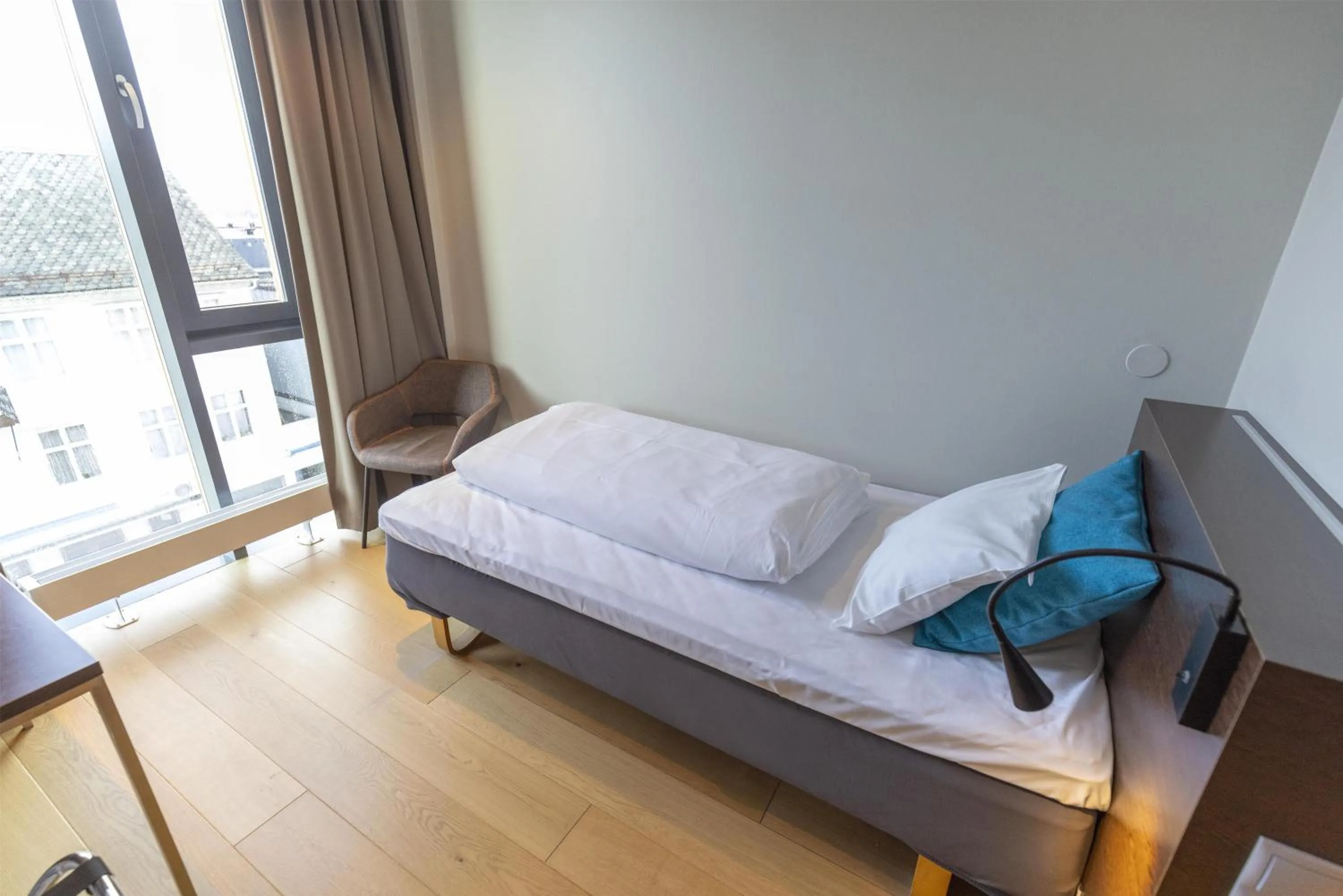 Bedroom, Bed in Scandic Victoria Florø