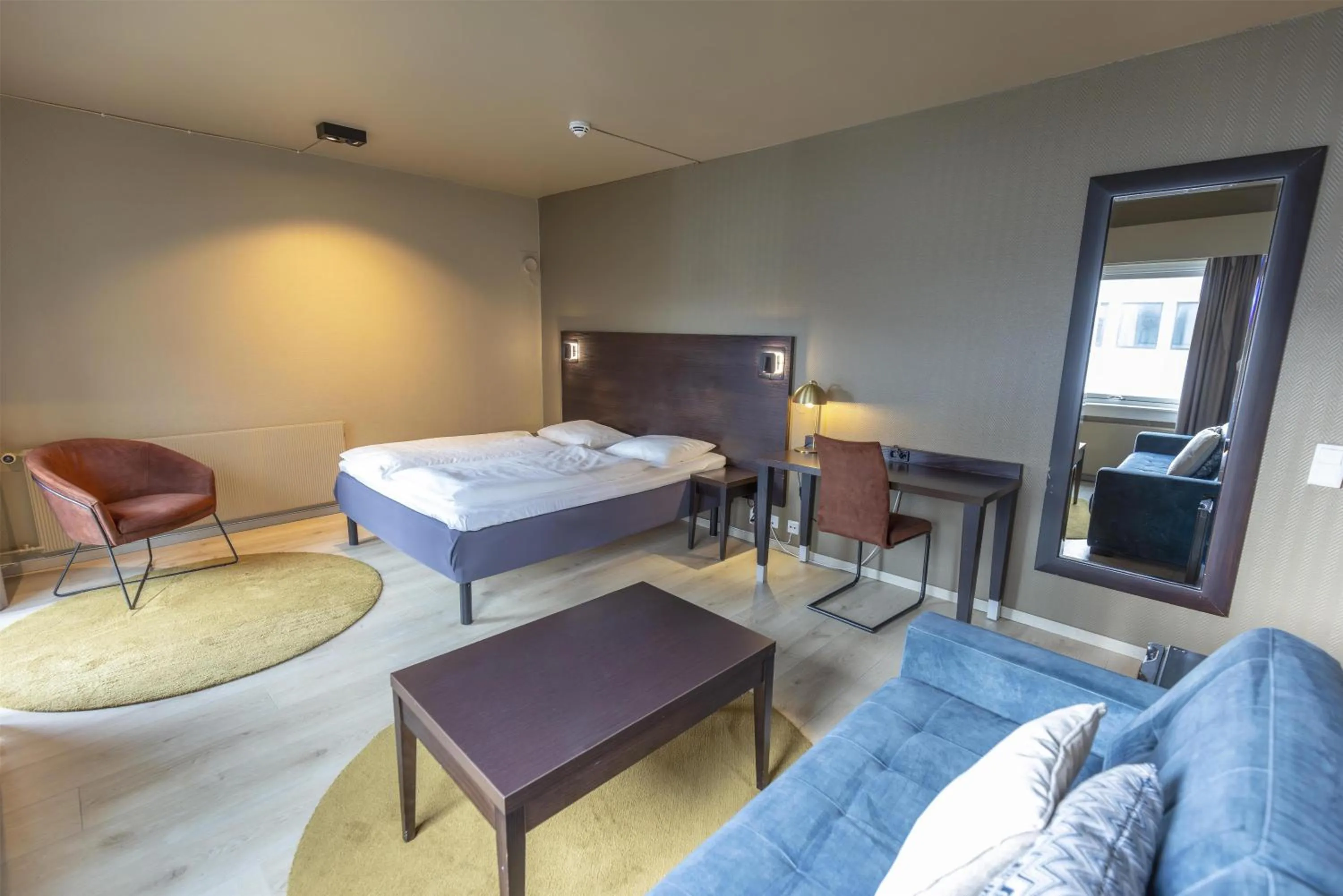 Bedroom, Bed in Scandic Victoria Florø