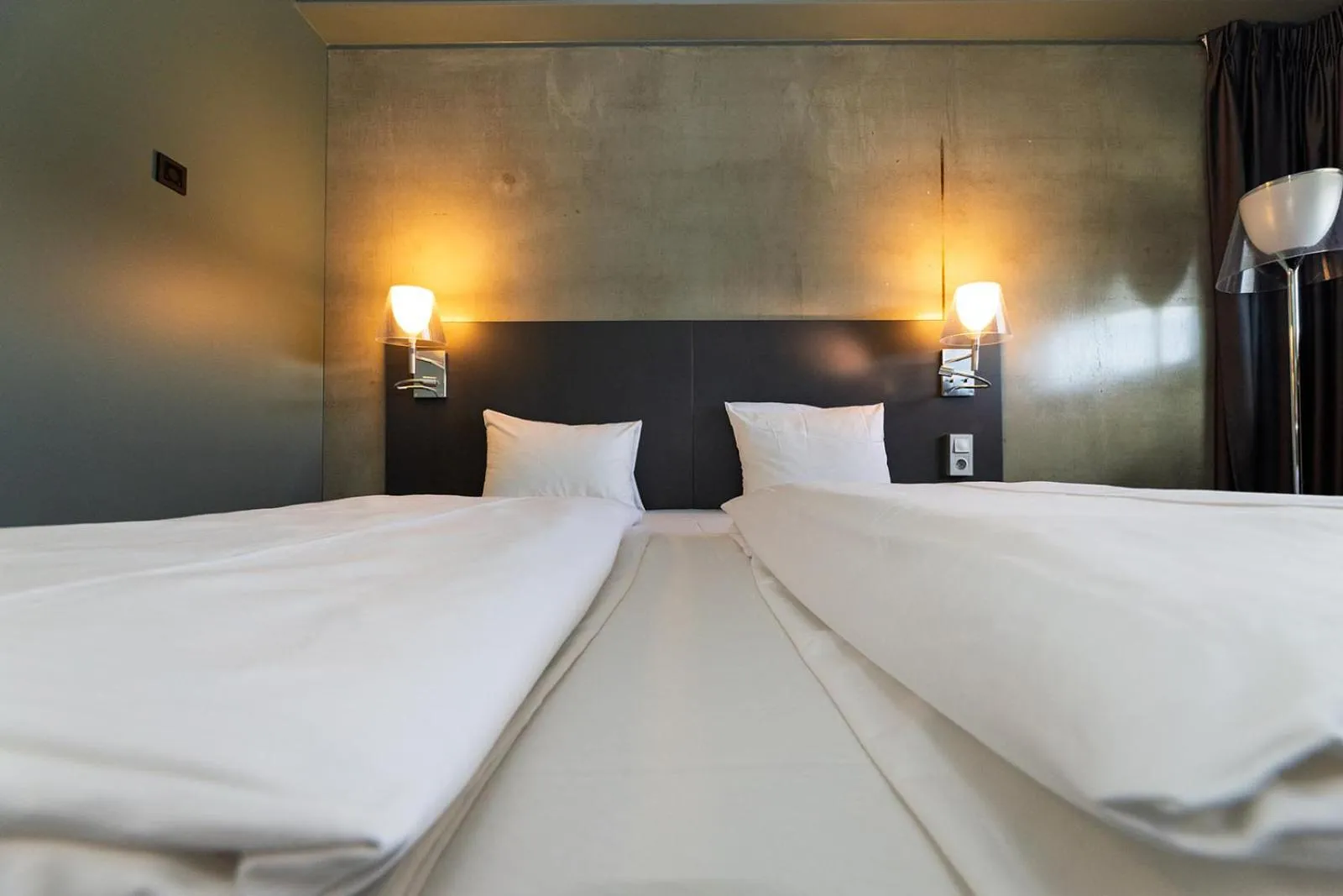 Bed in Comfort Hotel RunWay