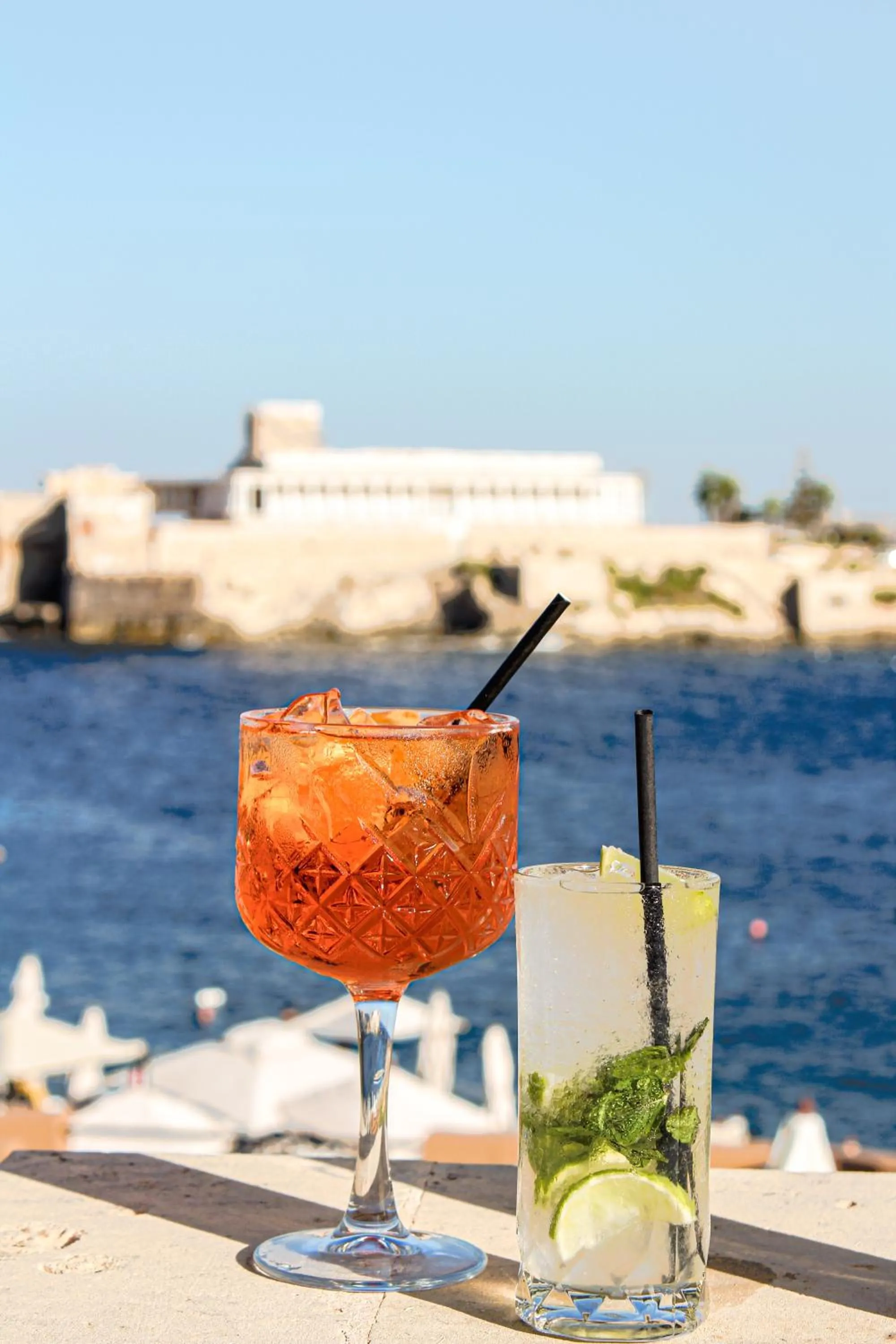 Food and drinks in Corinthia St George's Bay