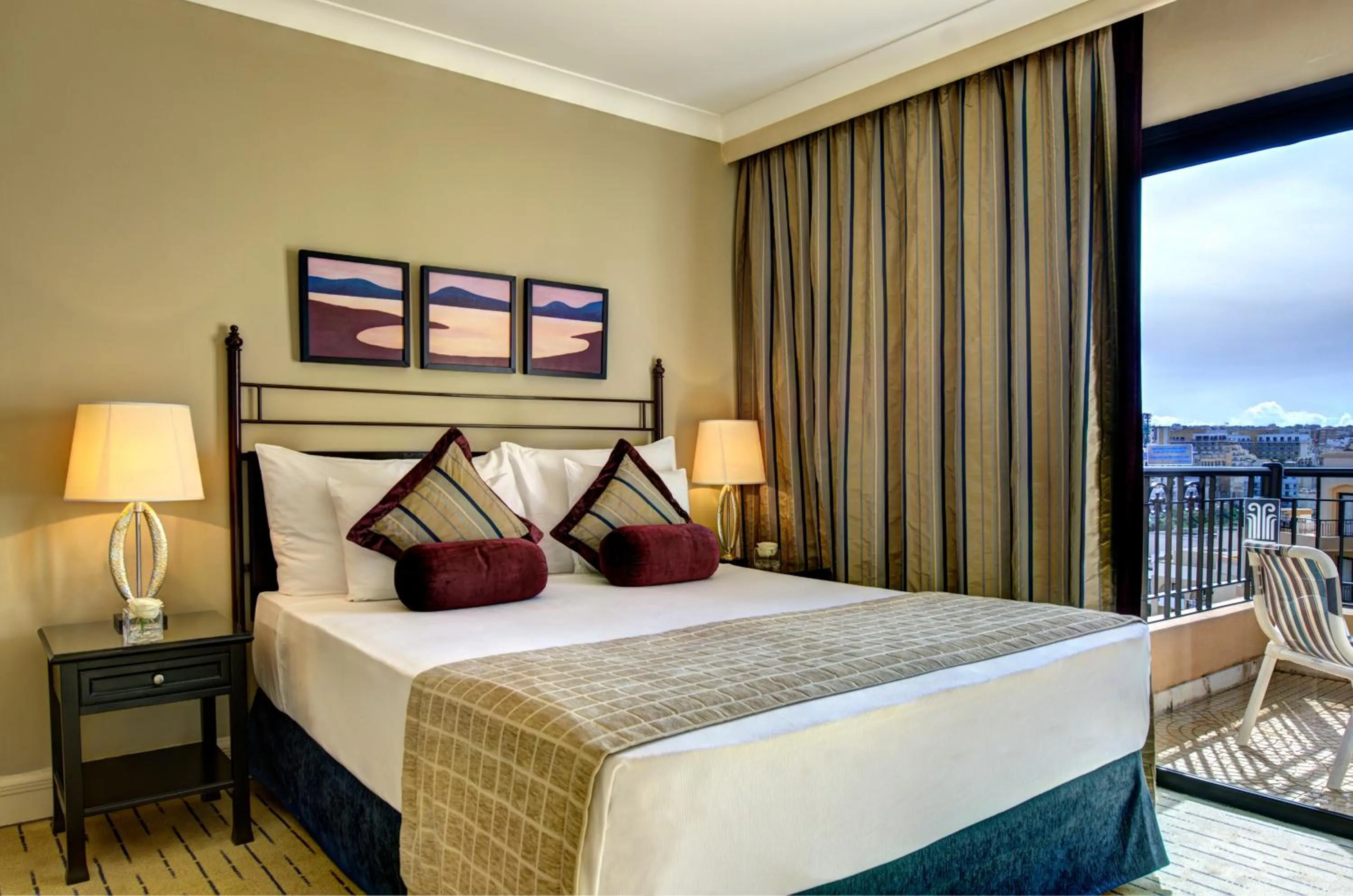 Bed in Corinthia St George's Bay