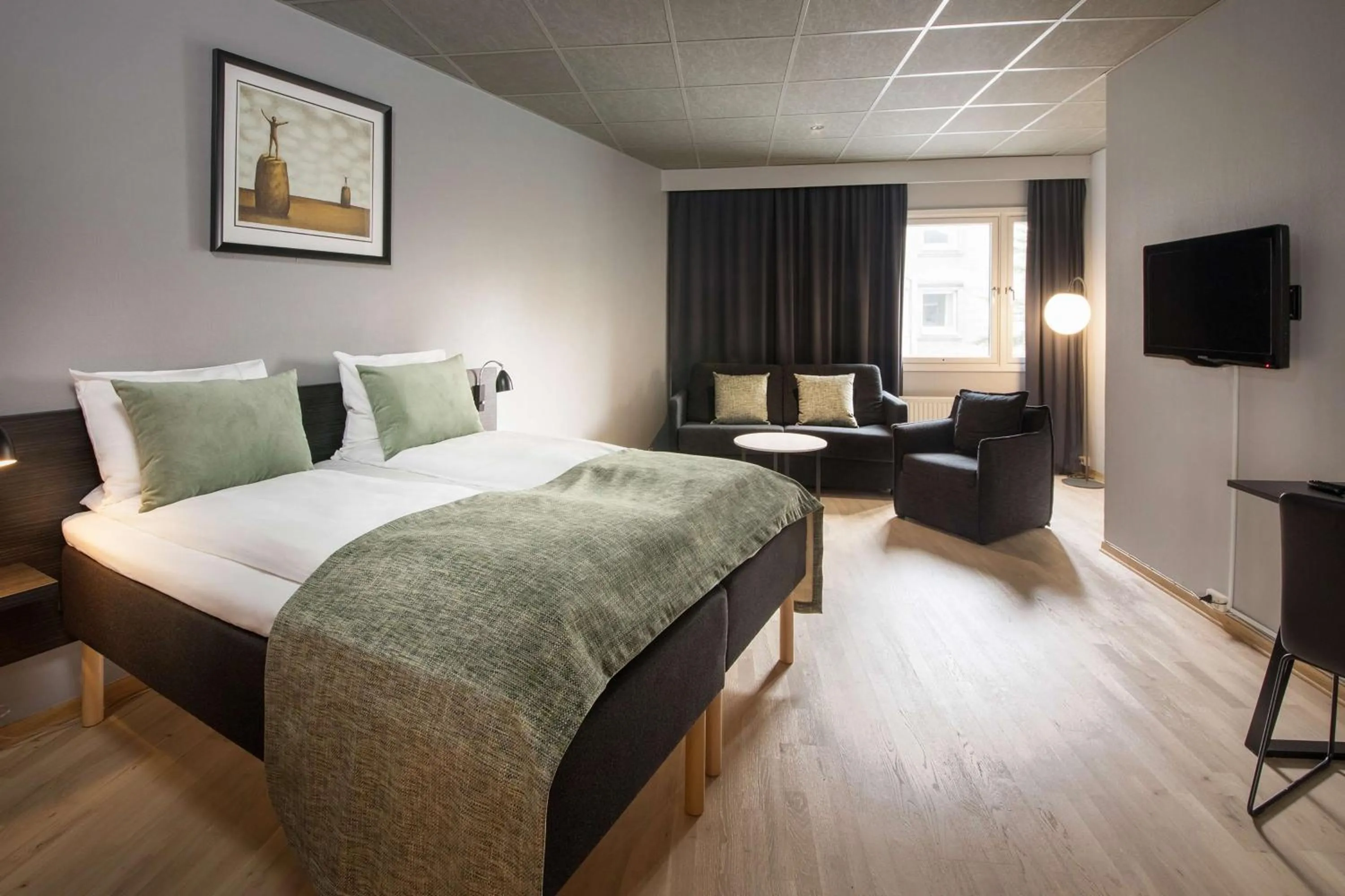Bedroom, Bed in Scandic Ambassadeur Drammen