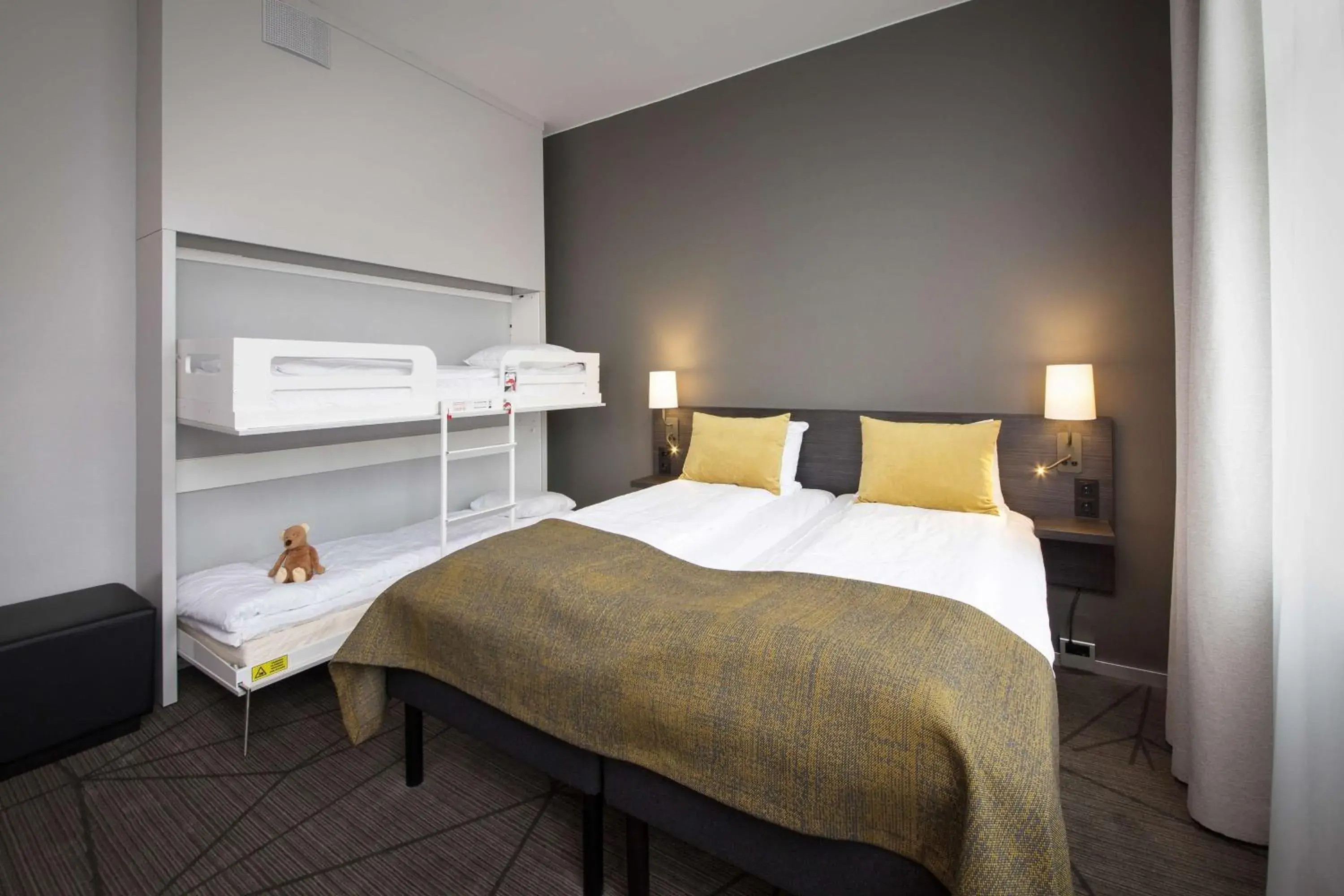 Standard Family Room in Scandic Ambassadeur Drammen Standard Family Room in Scandic Ambassadeur Drammen
