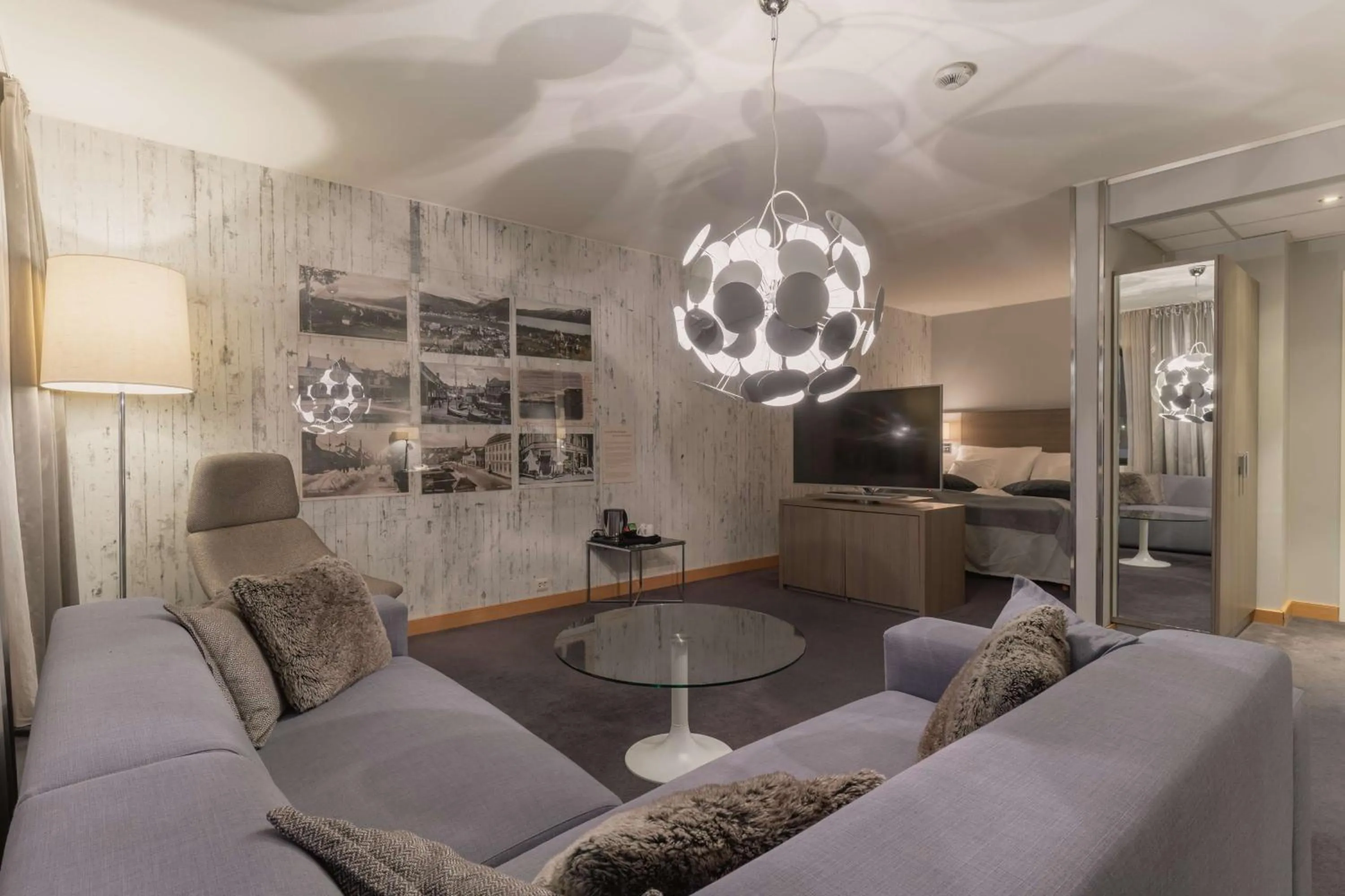 Photo of the whole room in Scandic Grand Tromsø