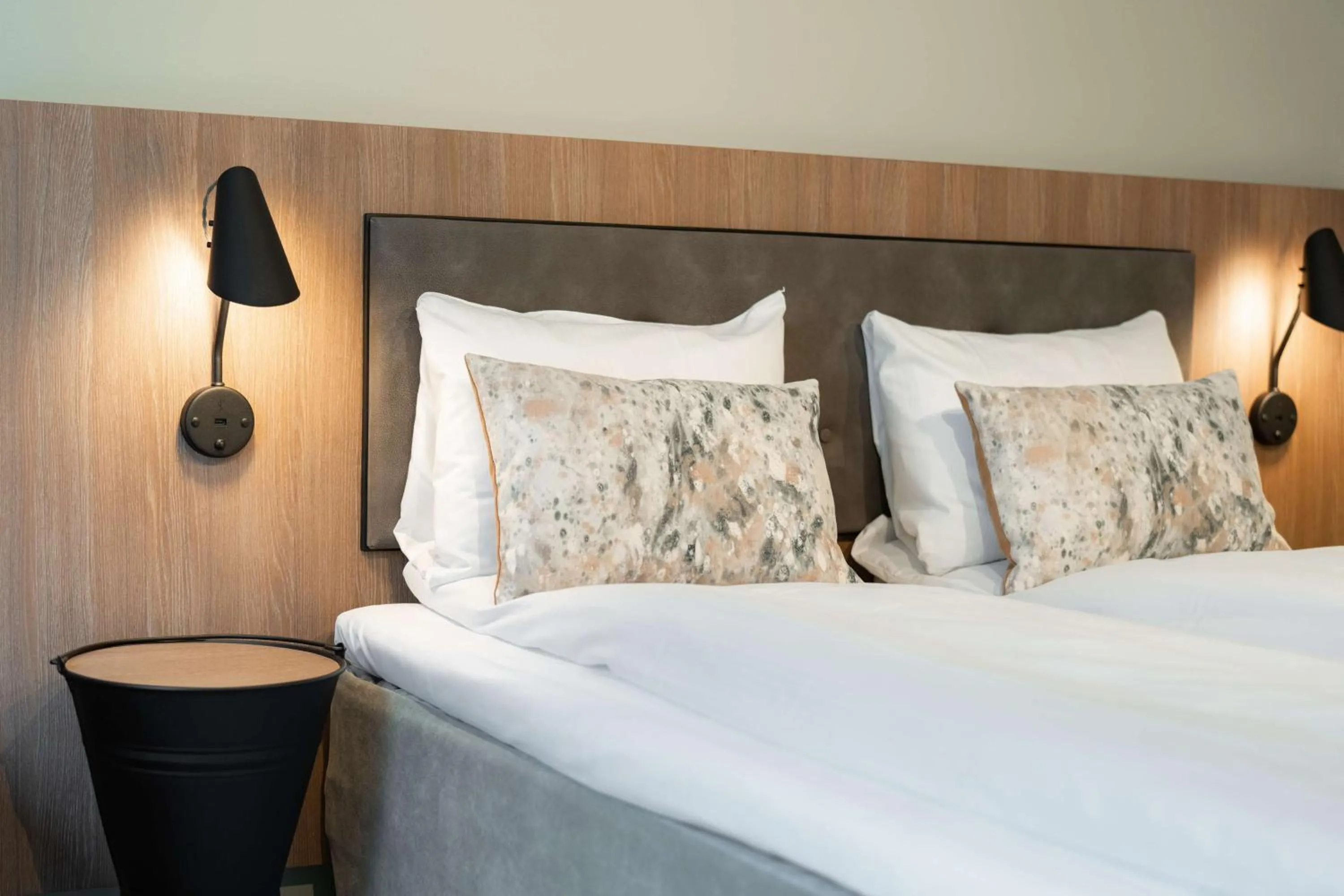 Bedroom, Bed in Scandic Grand Tromsø