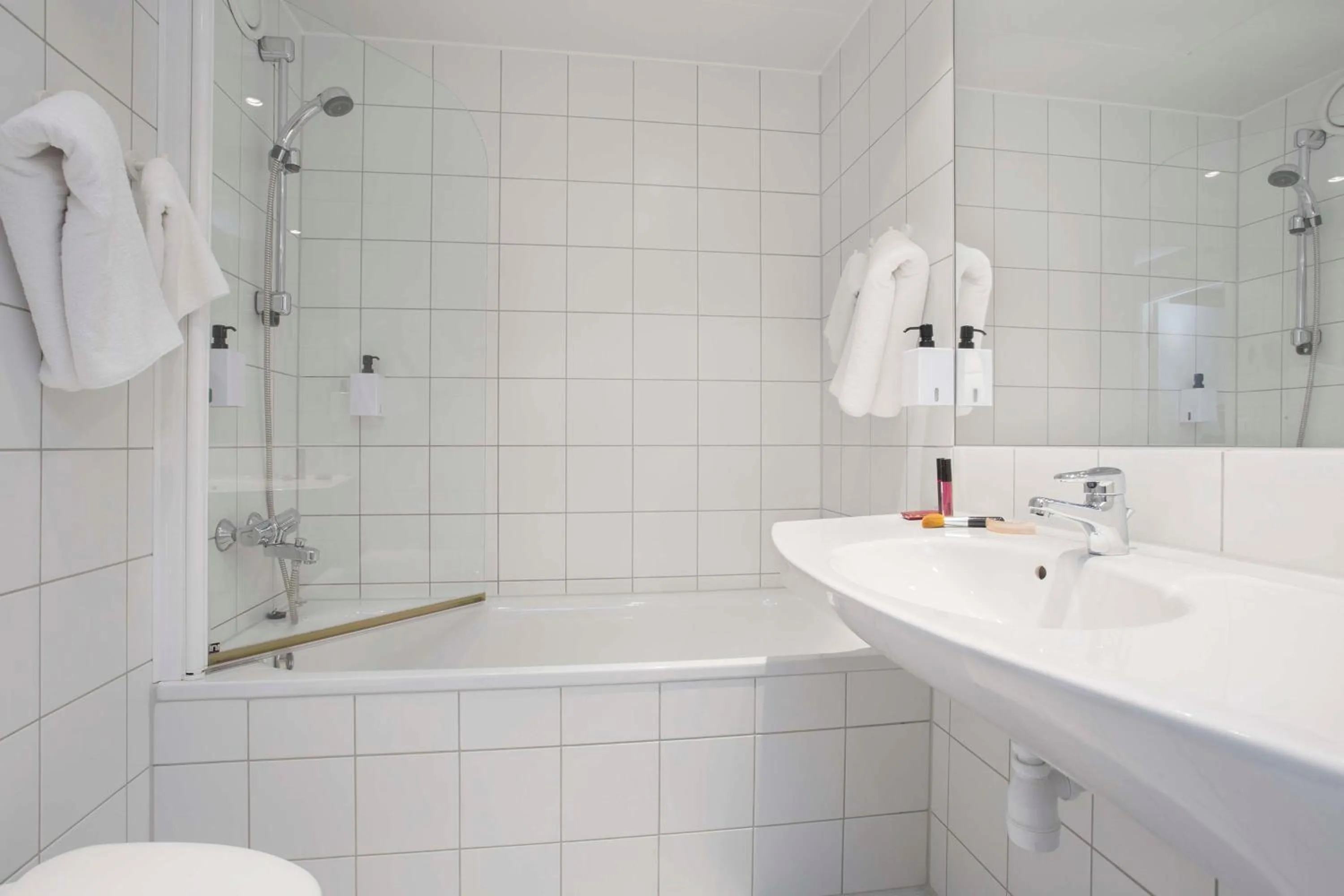 Bathroom in Scandic Harstad