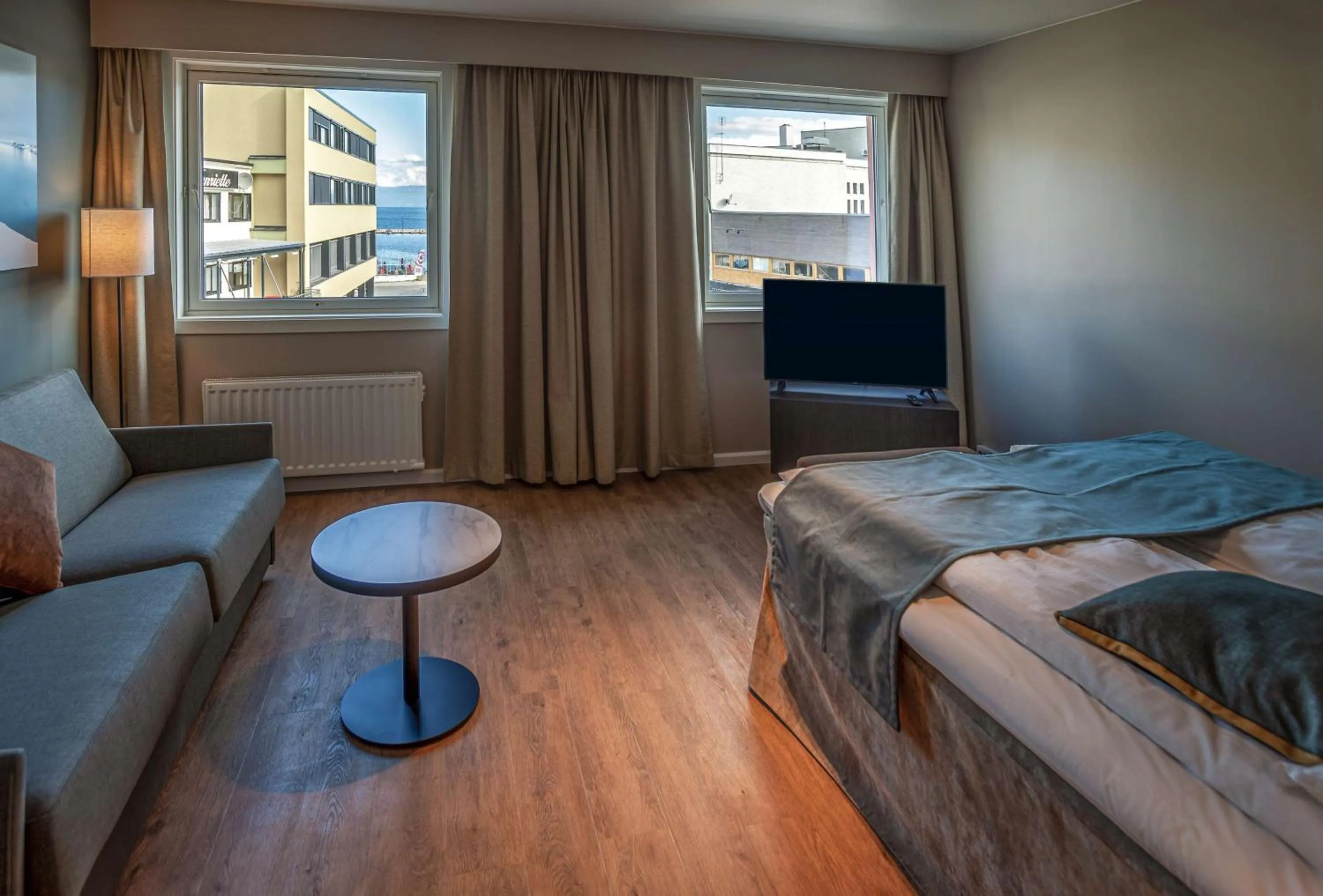 Bedroom, Bed in Scandic Harstad