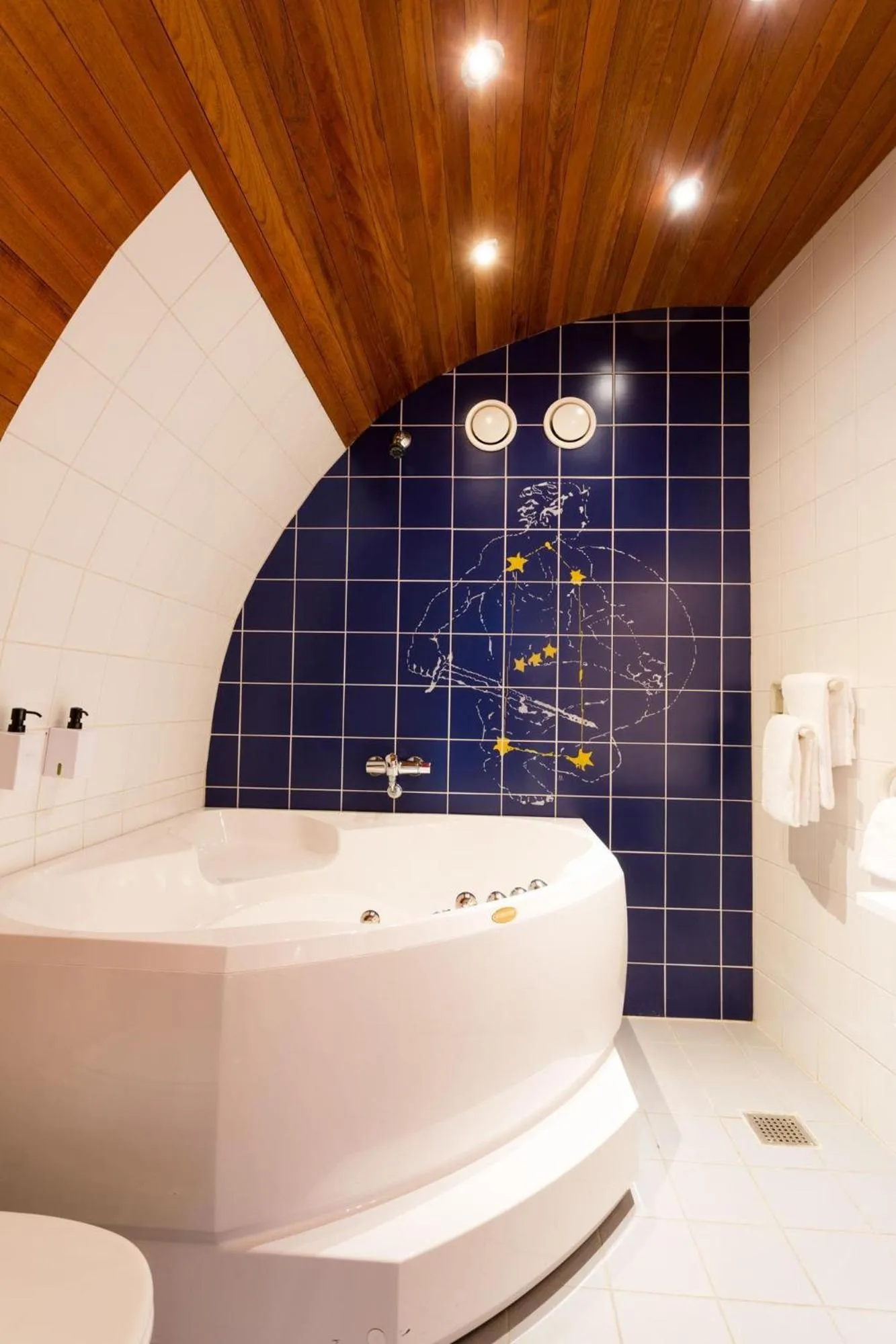 Bathroom in Scandic Harstad