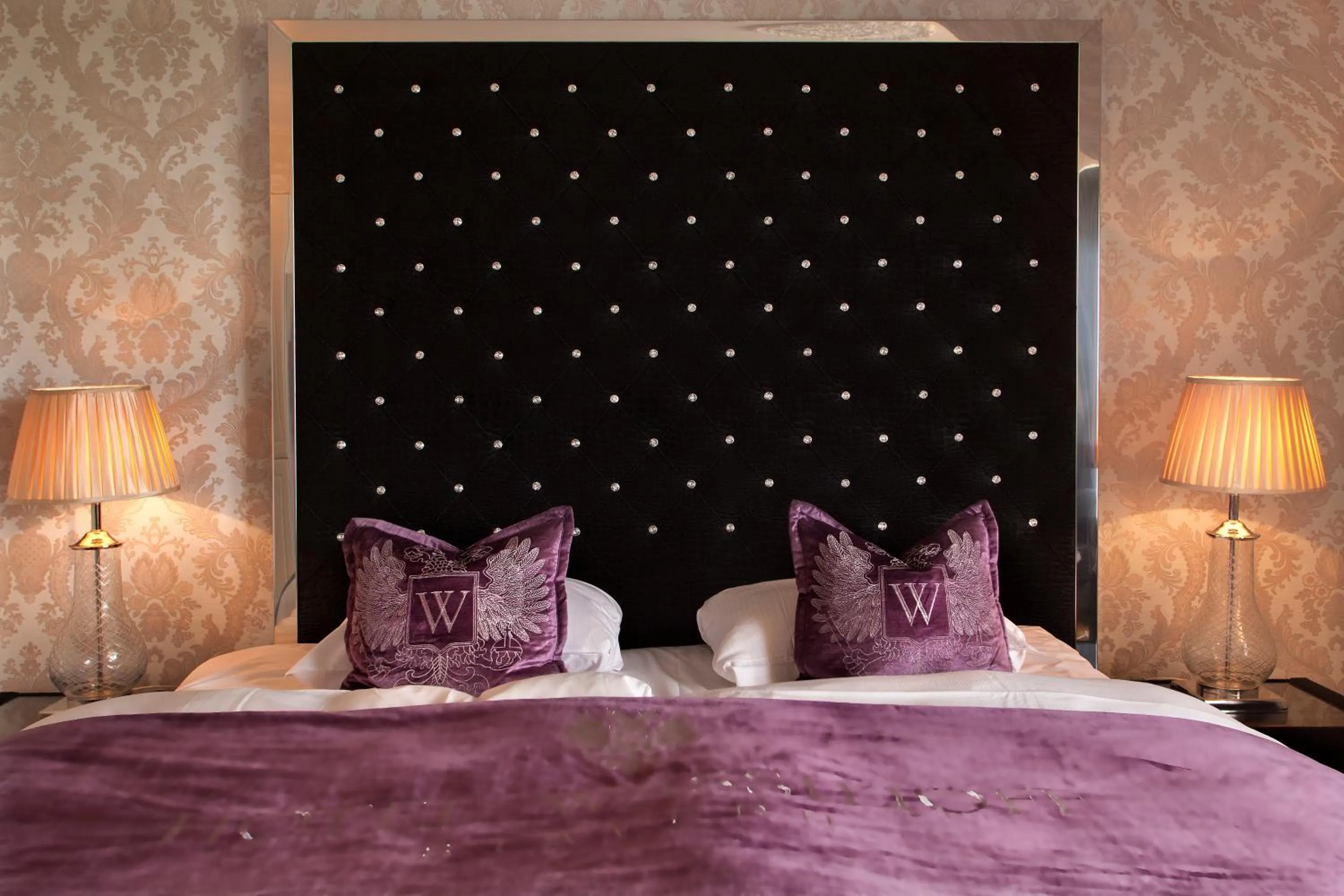 Bedroom, Bed in Hotel Wassilioff - Unike Hoteller