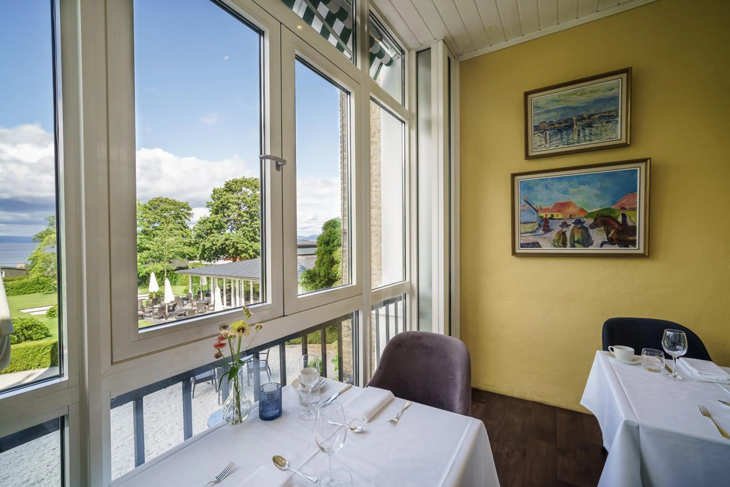 Restaurant/places to eat in Hotel Refsnes Gods - by Classic Norway Hotels