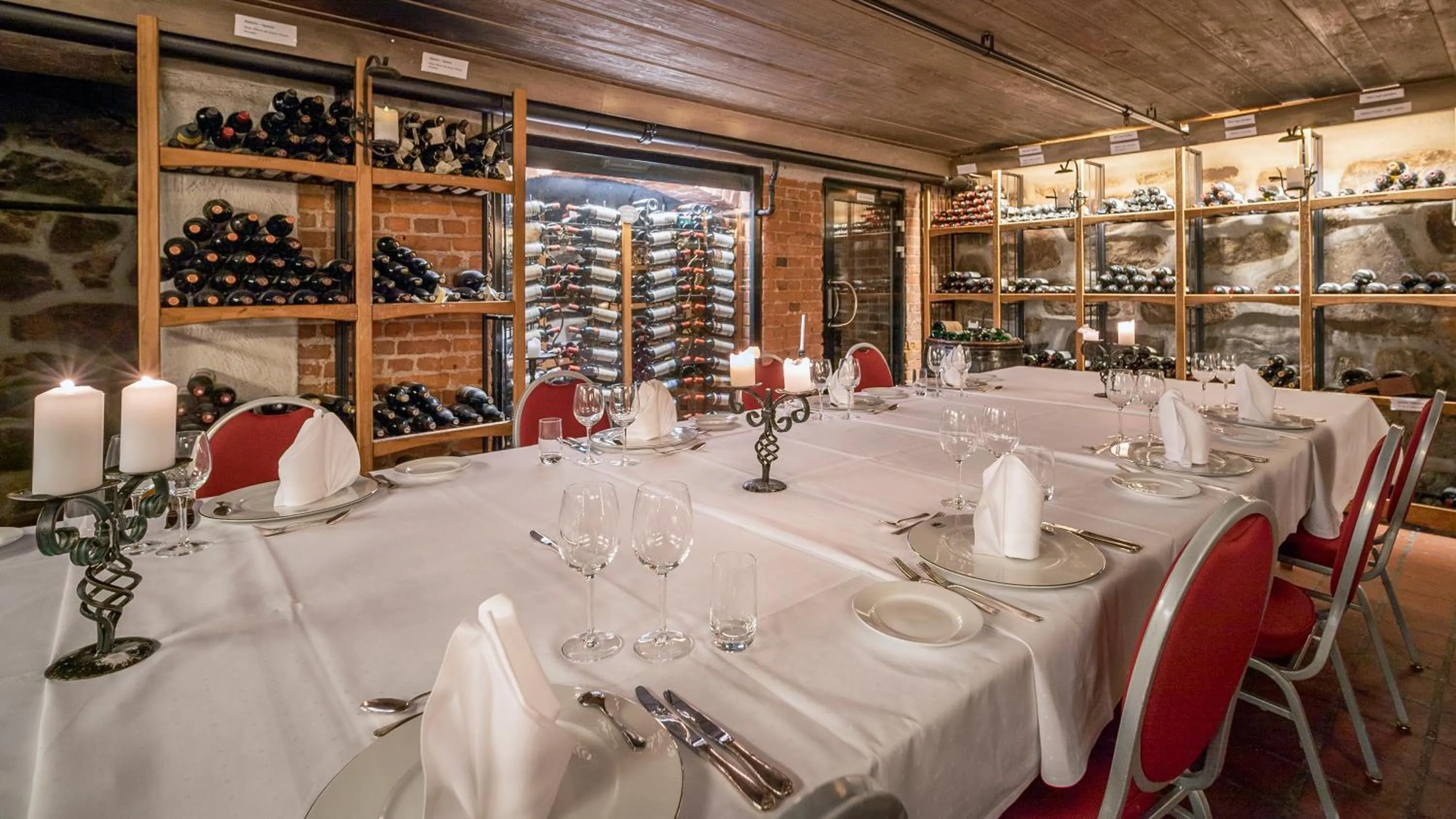 Restaurant/places to eat in Hotel Refsnes Gods - by Classic Norway Hotels