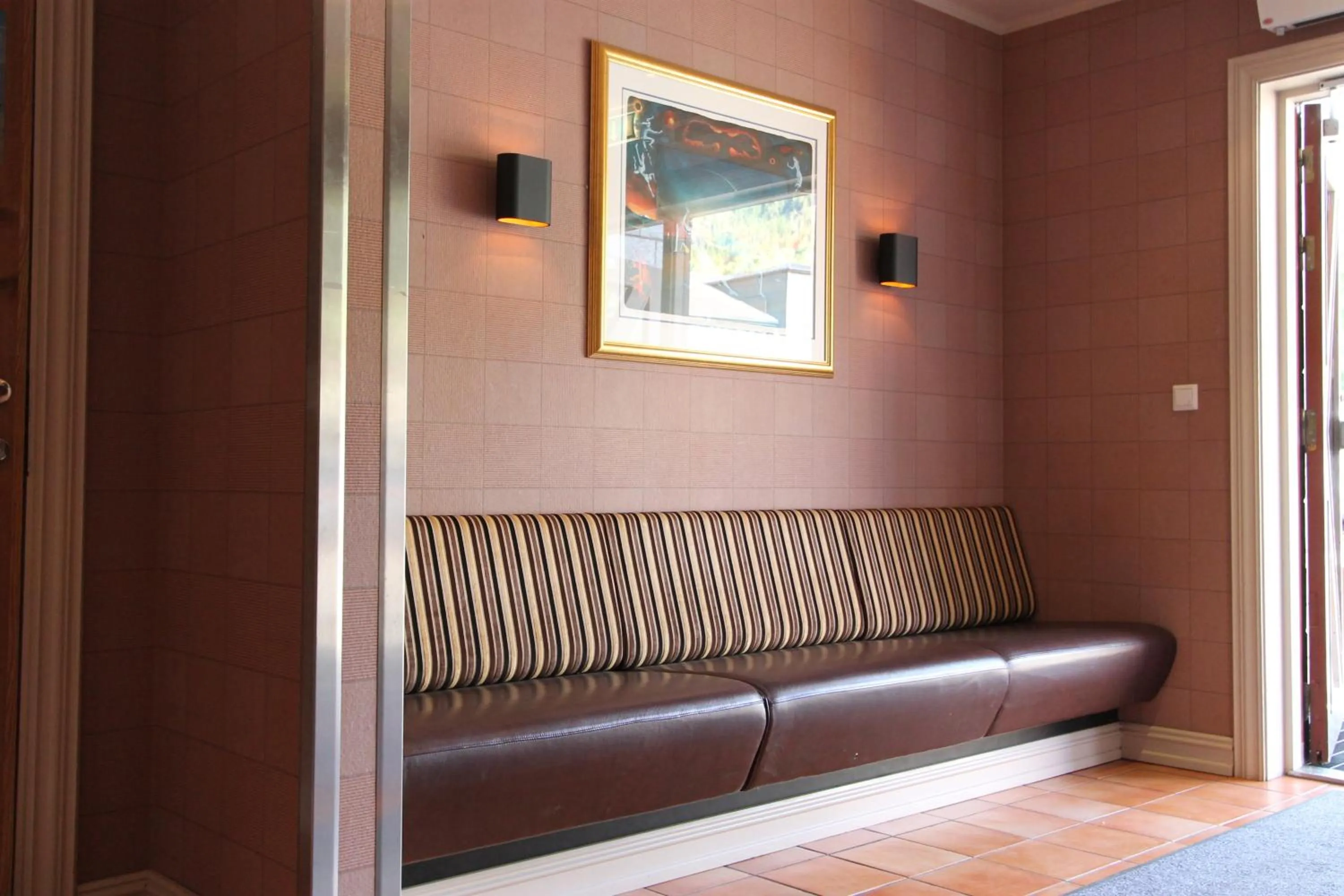 Lobby or reception in Fanitullen Hotel