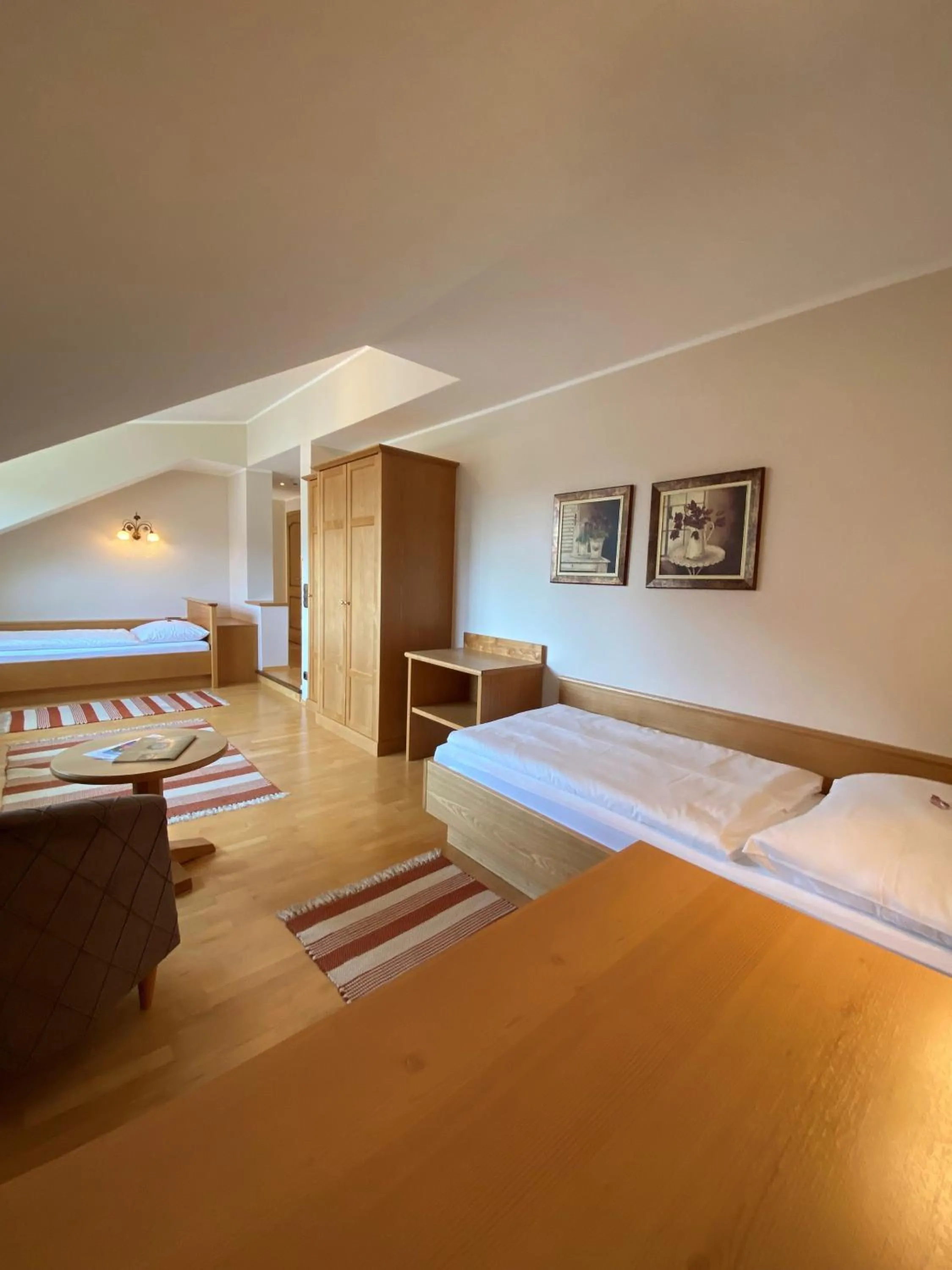 Photo of the whole room, Bed in Gasthof Schorn