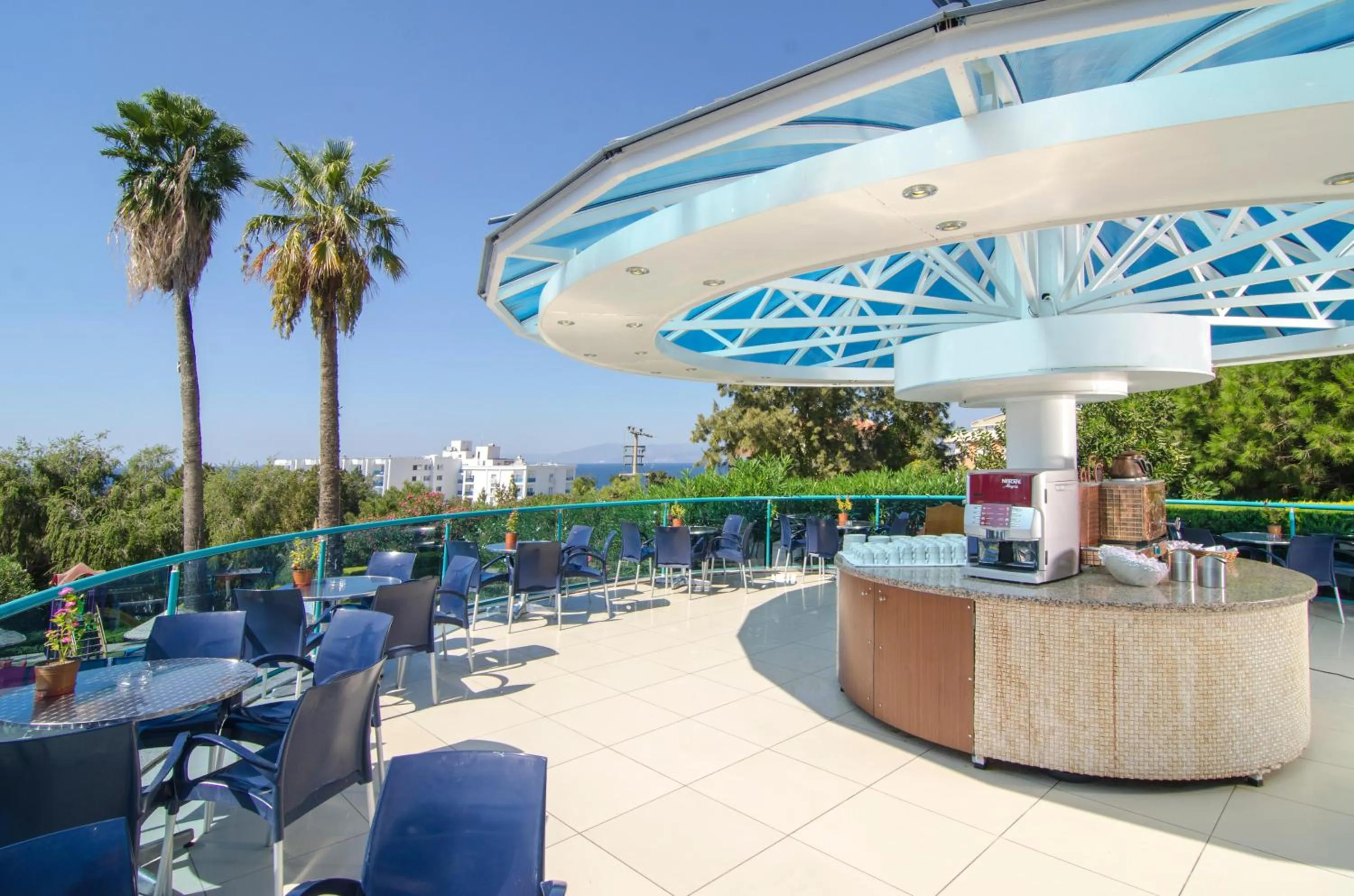 Lounge or bar in The Grand Blue Sky International - All Inclusive