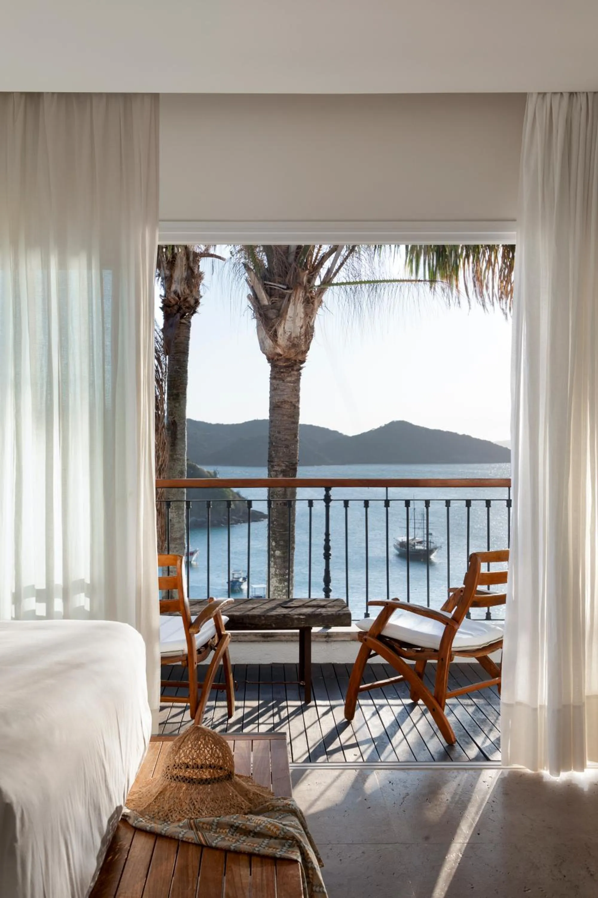 Balcony/Terrace, Bed in Casas Brancas Boutique Hotel & Spa