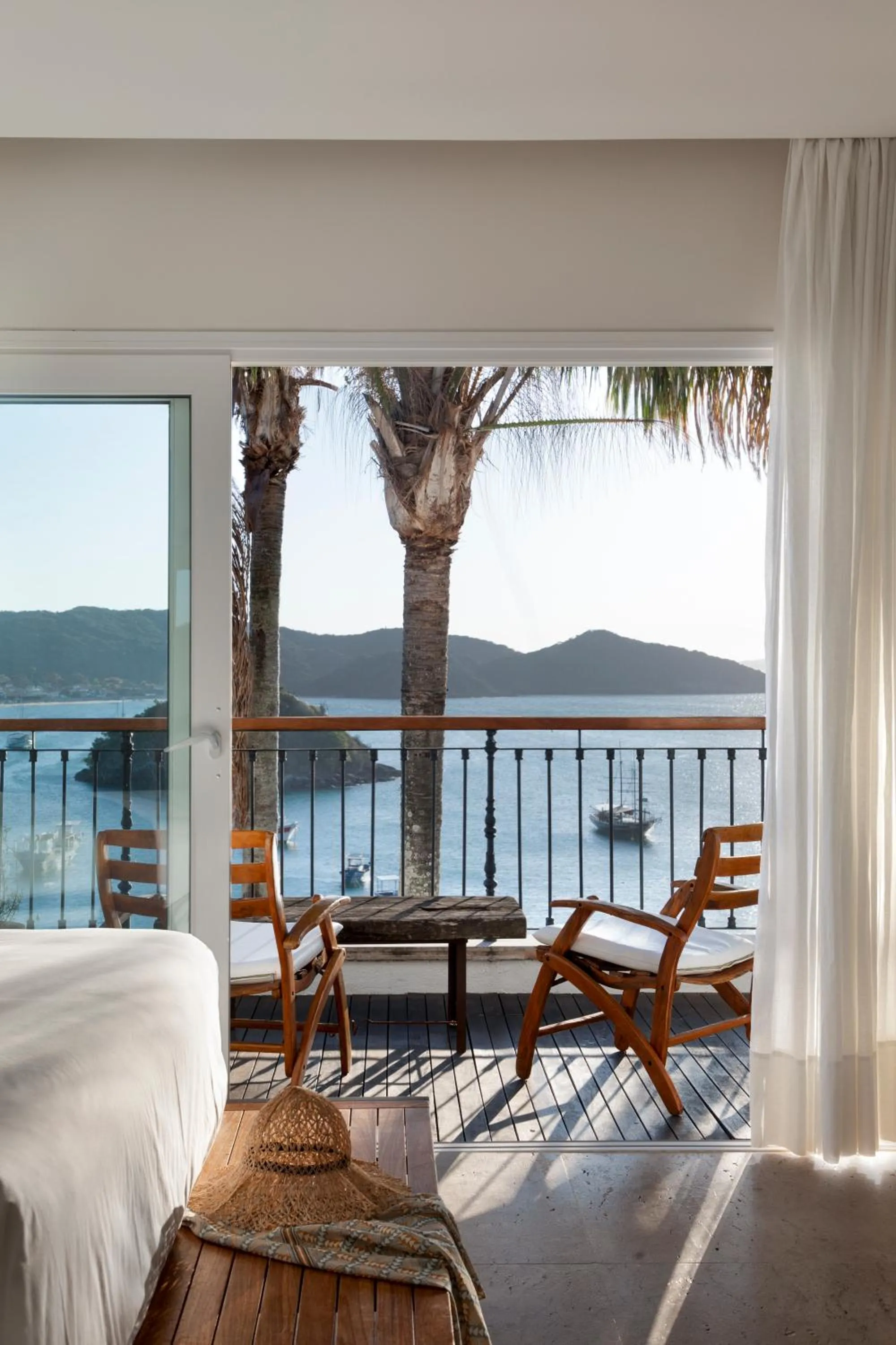 Balcony/Terrace, Bed in Casas Brancas Boutique Hotel & Spa