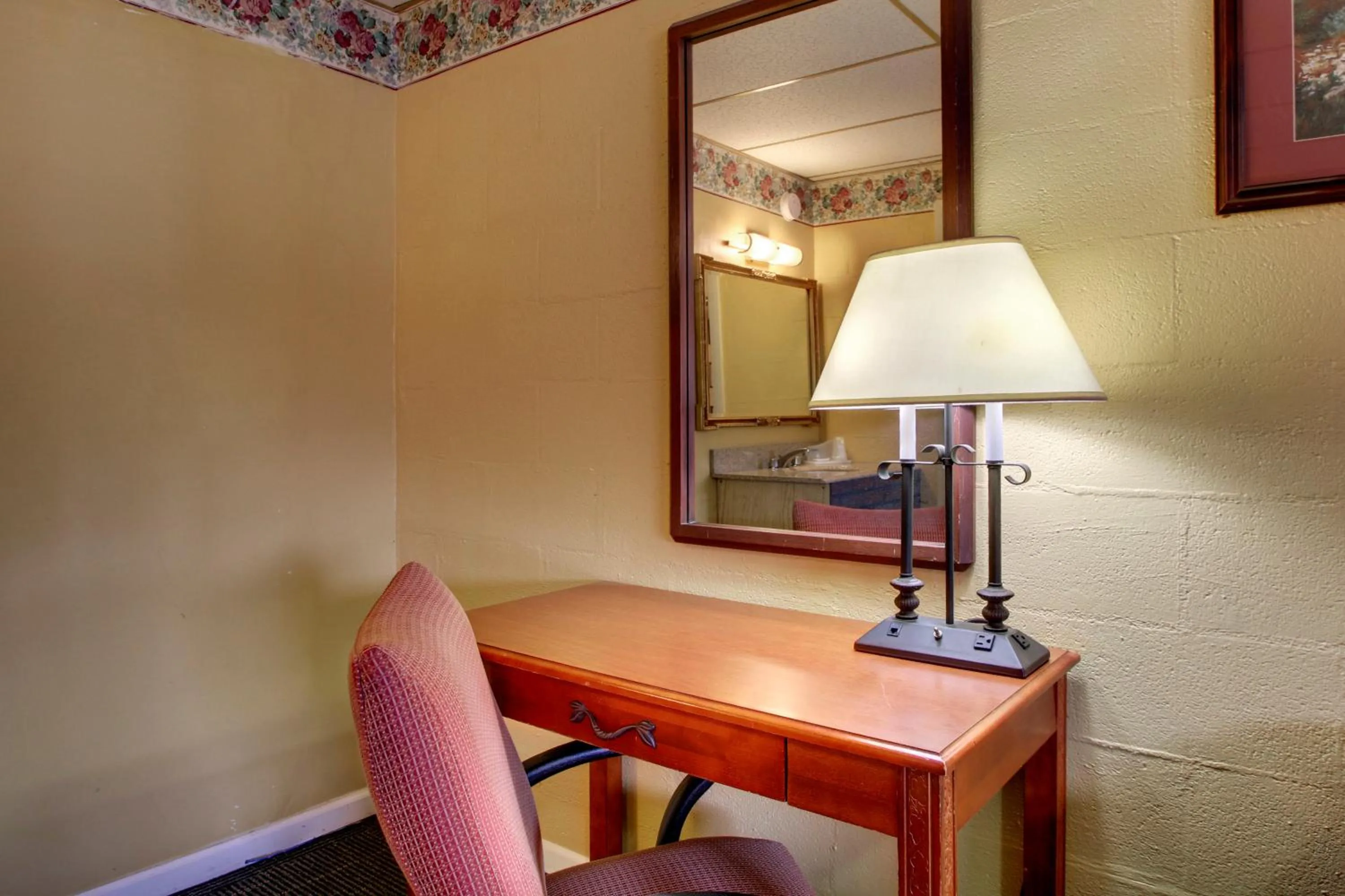 Bedroom in Star Motel