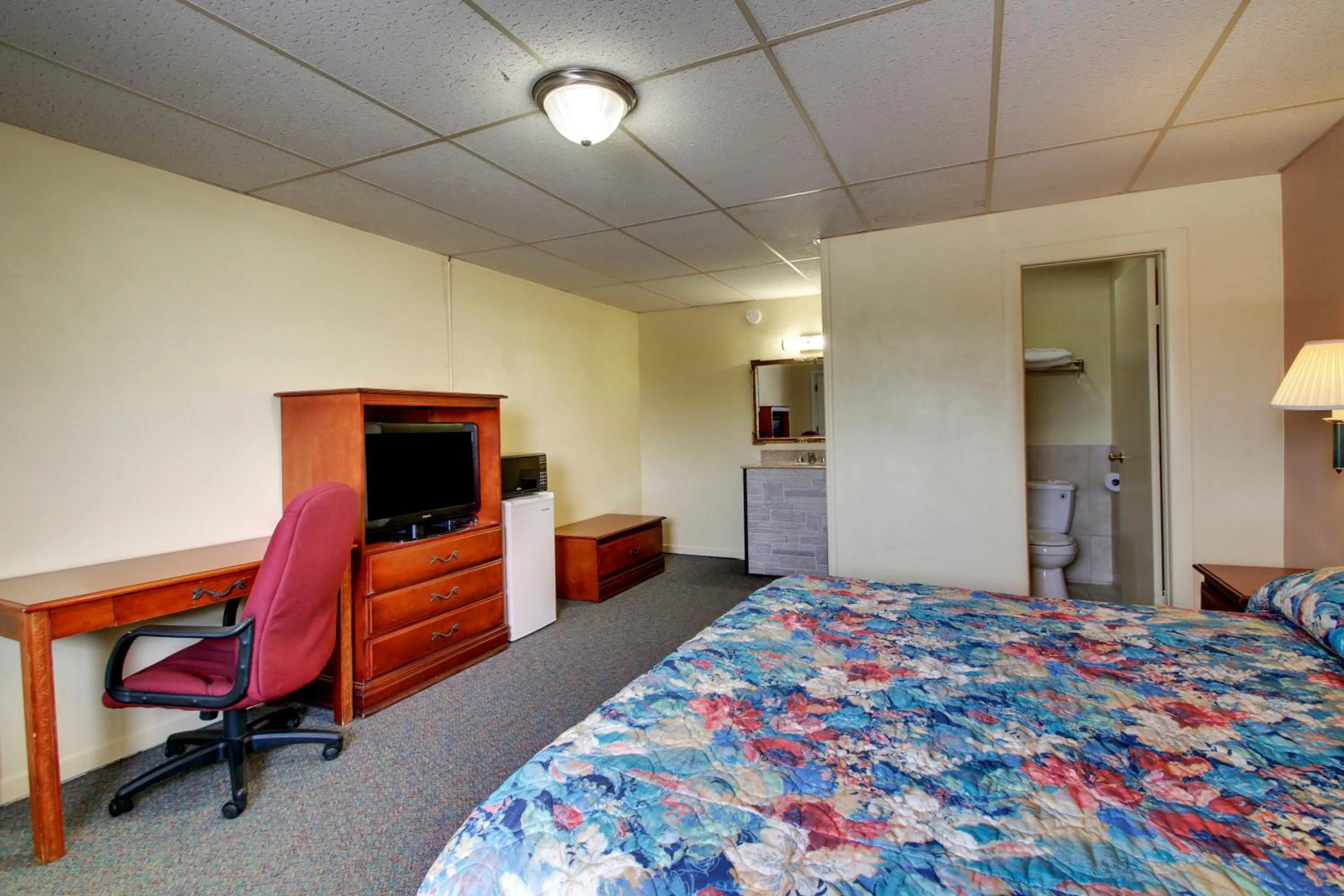 Bedroom, Bed in Star Motel