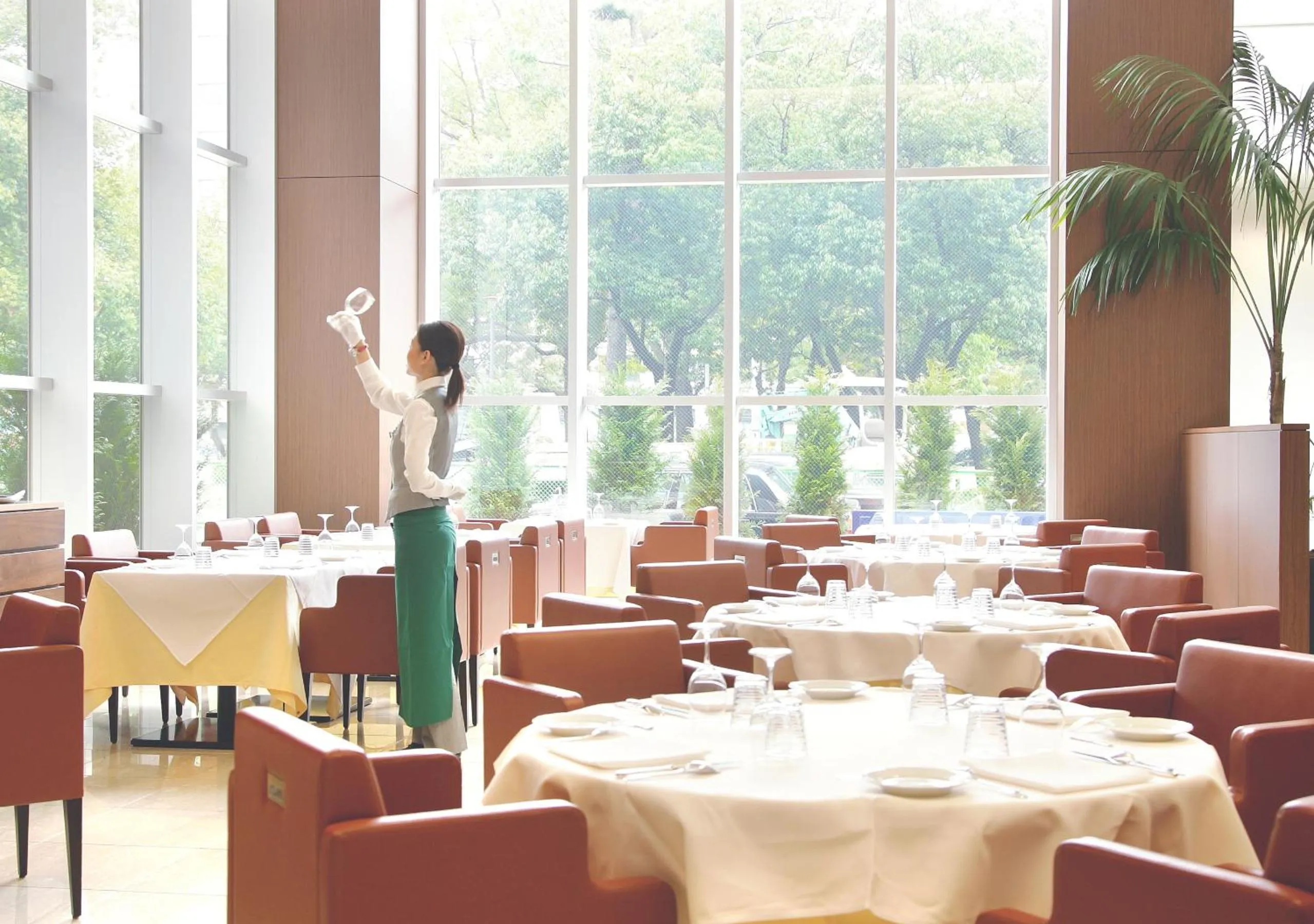 Restaurant/places to eat in Oriental Hotel Hiroshima