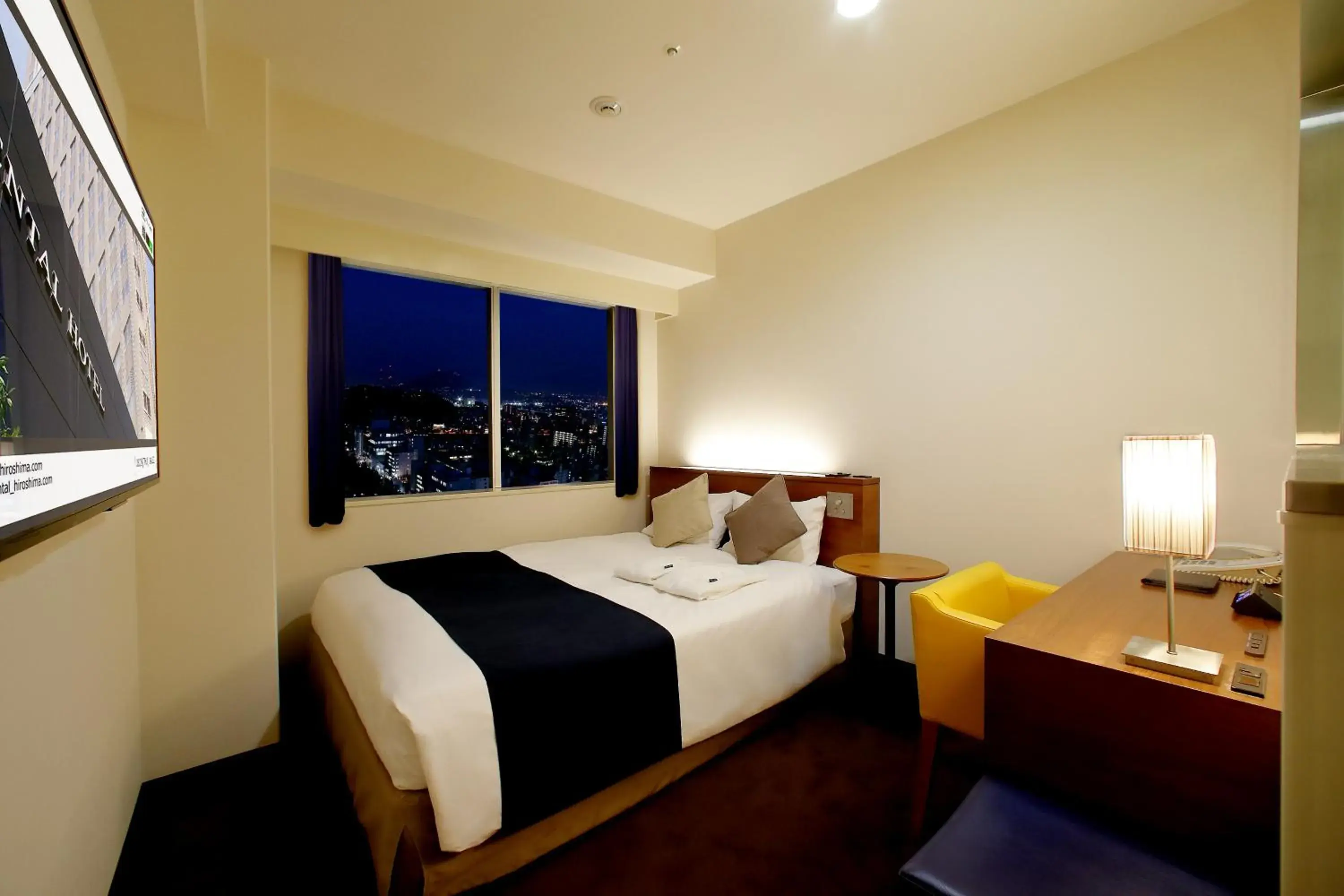 Stylish Wide Double Room 17㎡ - Smoking in Oriental Hotel Hiroshima Stylish Wide Double Room 17㎡ - Smoking in Oriental Hotel Hiroshima