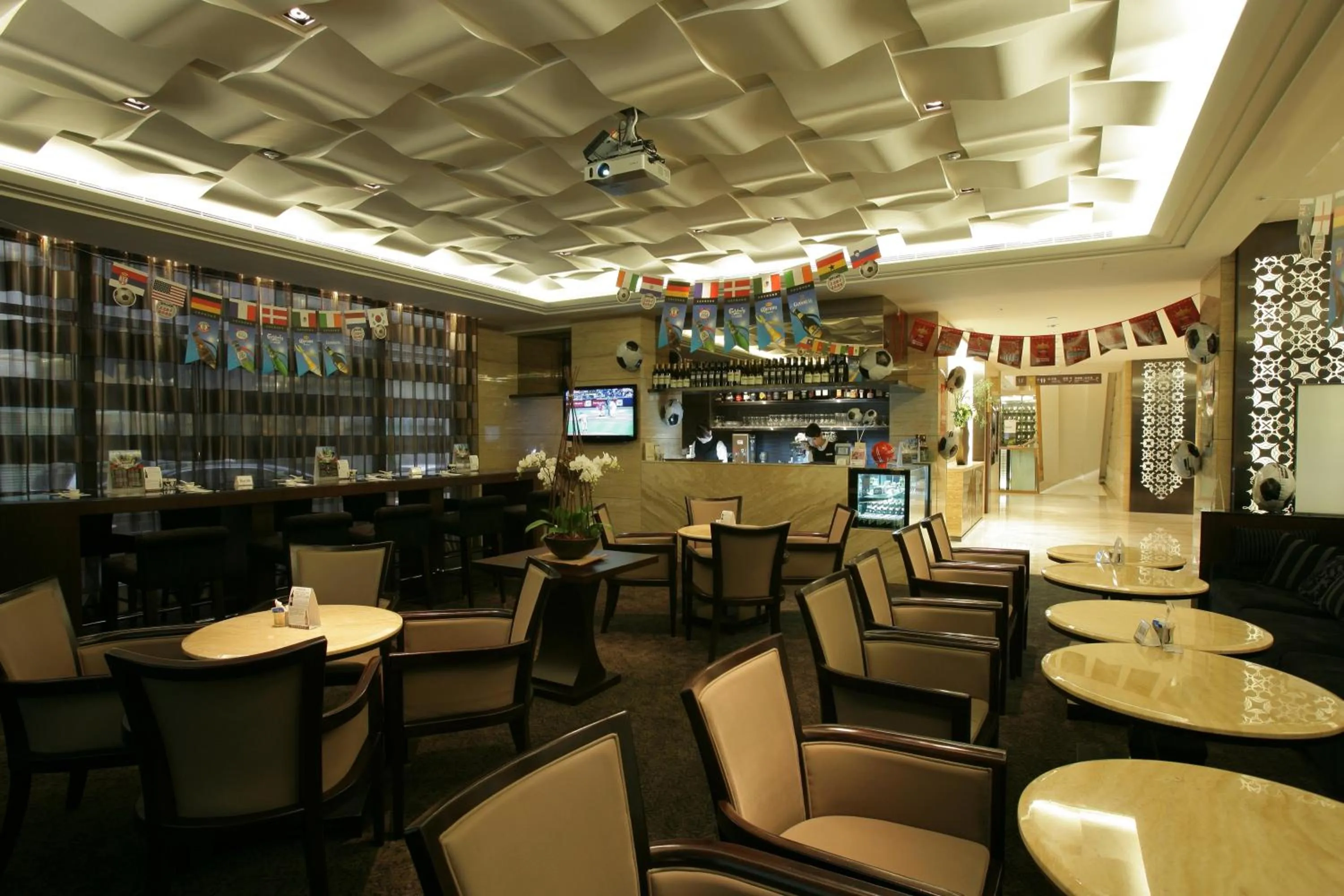 Restaurant/places to eat in Fullon Hotel Taipei, Central