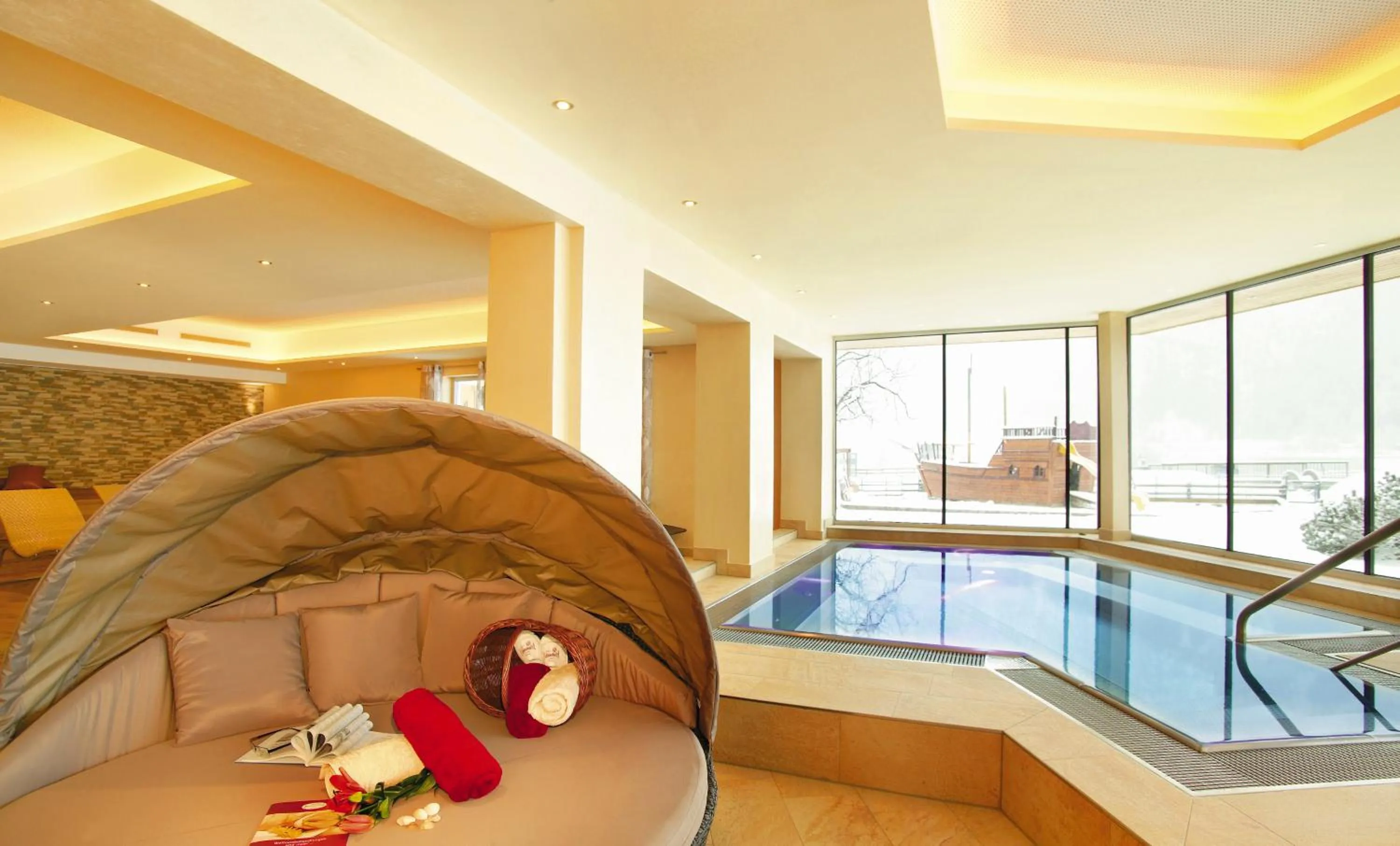 Swimming pool in Familienresort Buchau