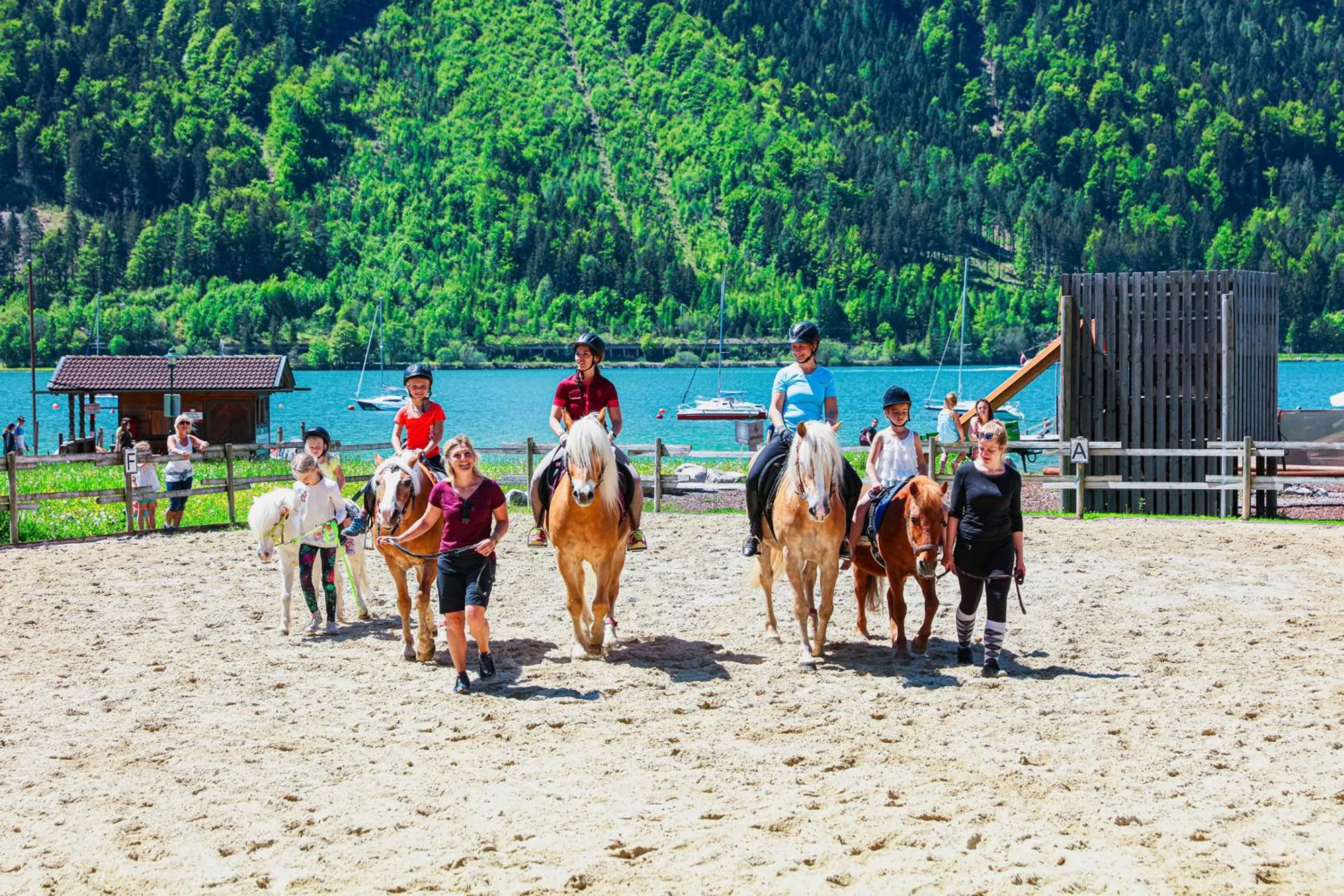 Horse-riding in Familienresort Buchau