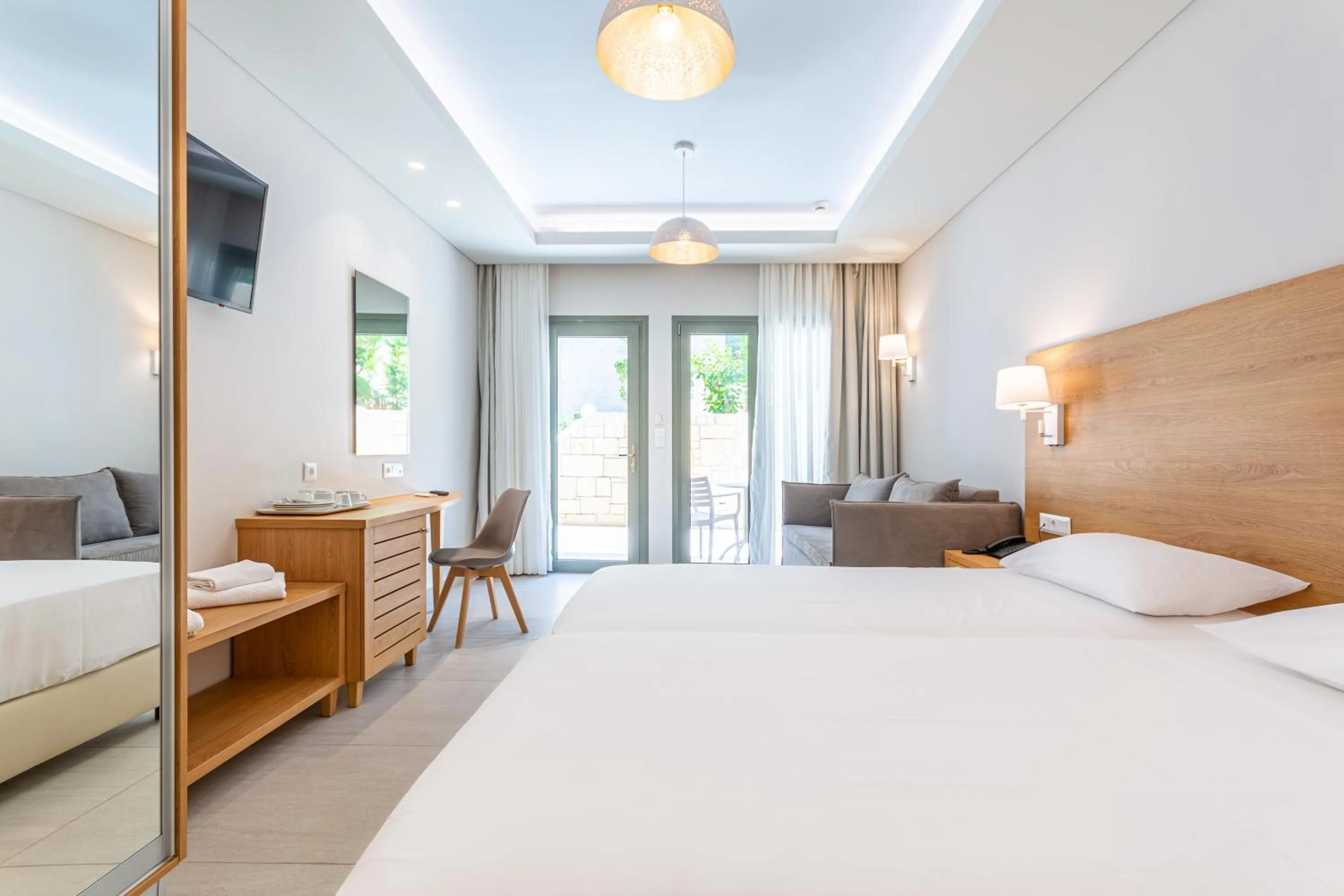 Photo of the whole room, Bed in Anna Maria Village