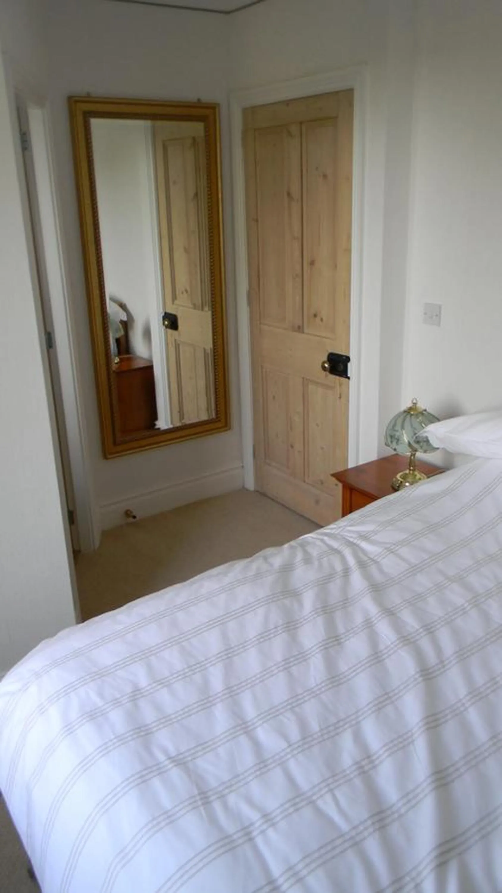 Bedroom, Bed in Ugiebrae House Bed & Breakfast