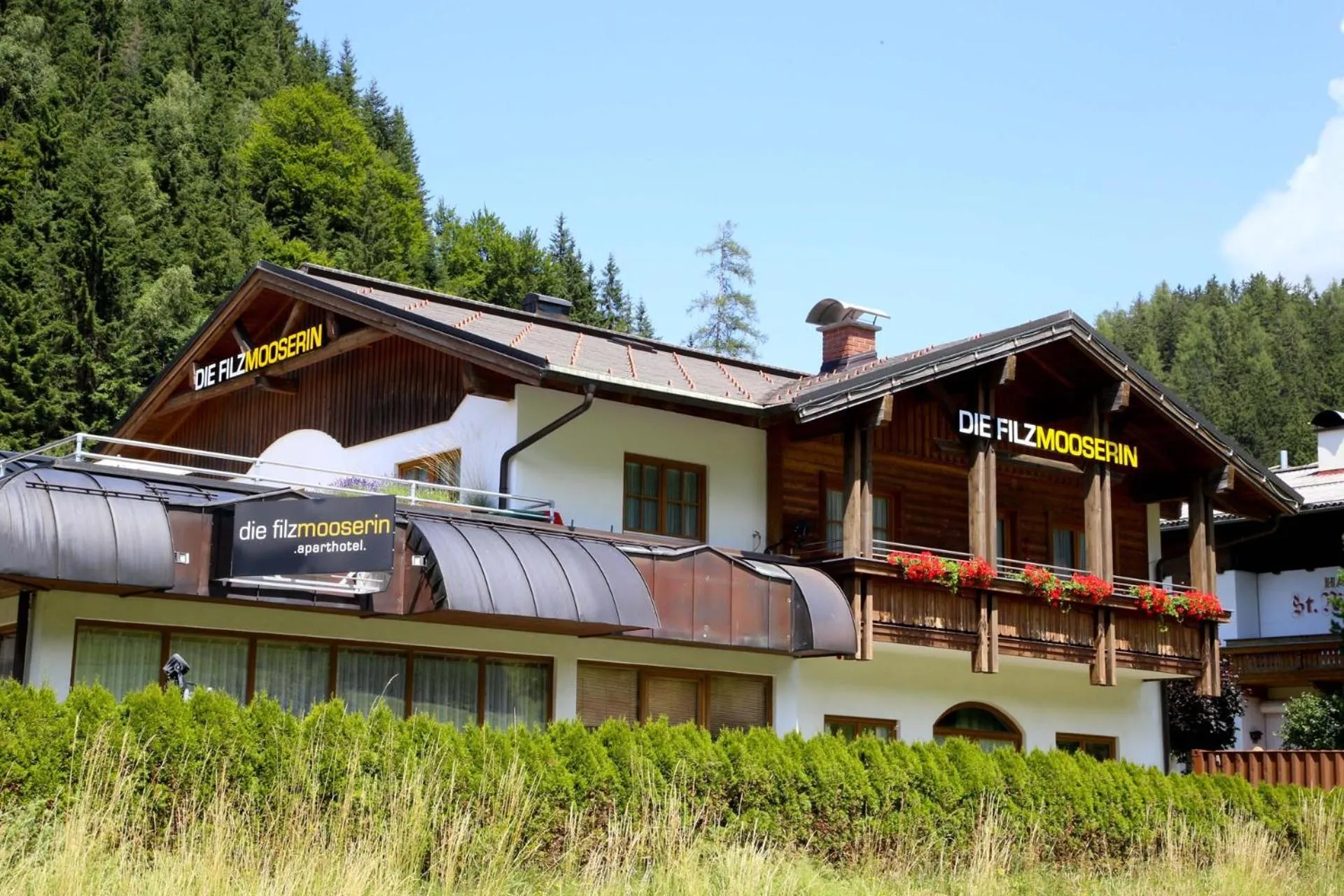 Property building in Die Filzmooserin - Apartments in Filzmoos, Filzmoos Card inklusive