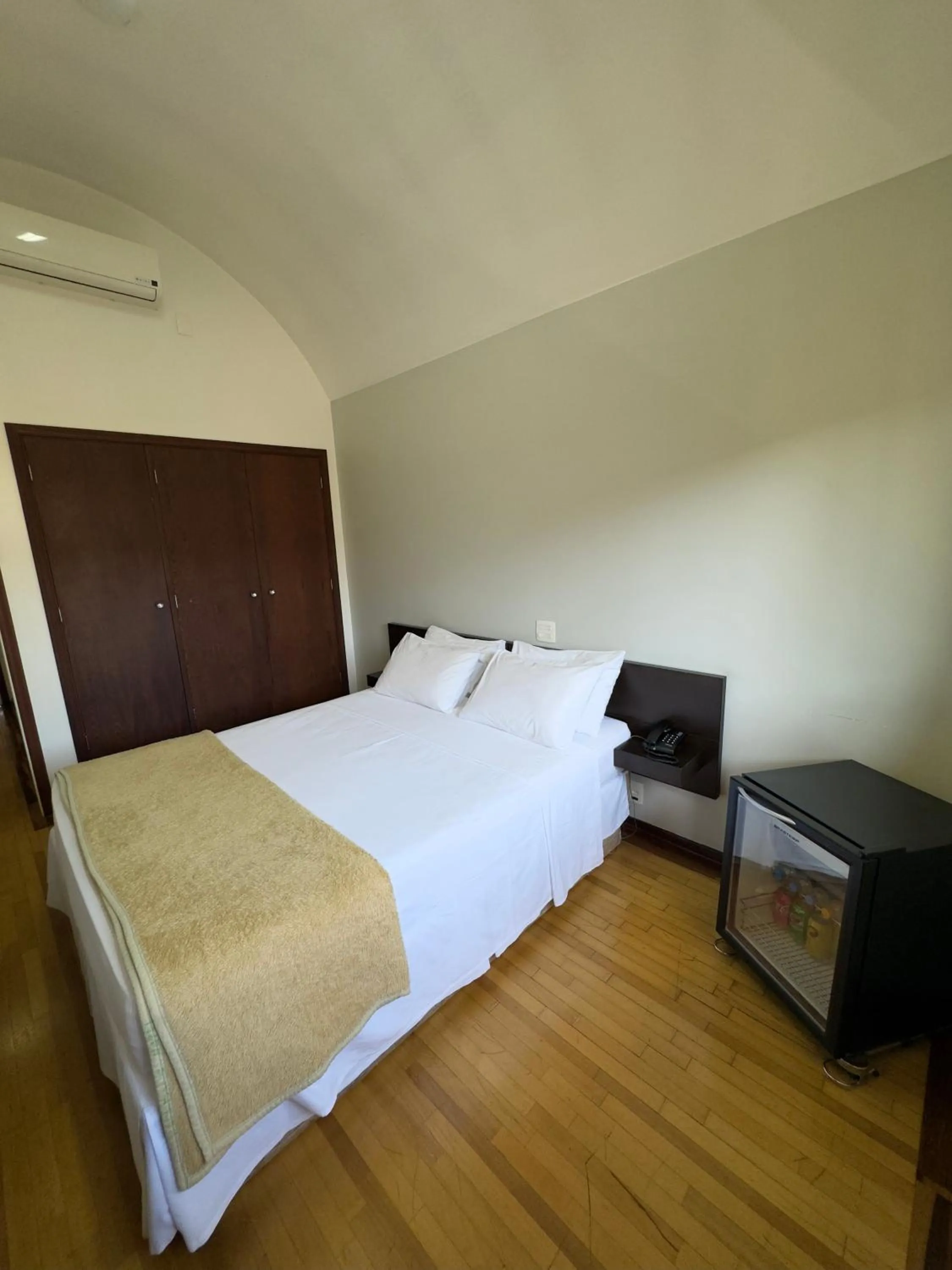 Bed in Arcadas Hotel