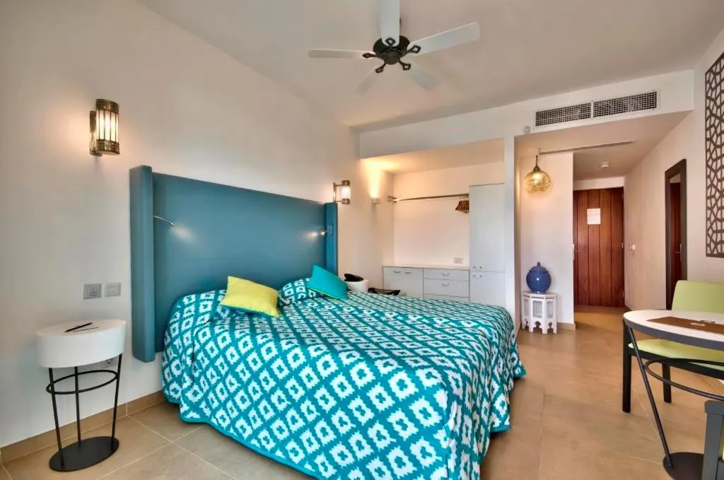 Bedroom, Bed in db San Antonio Hotel + Spa All Inclusive