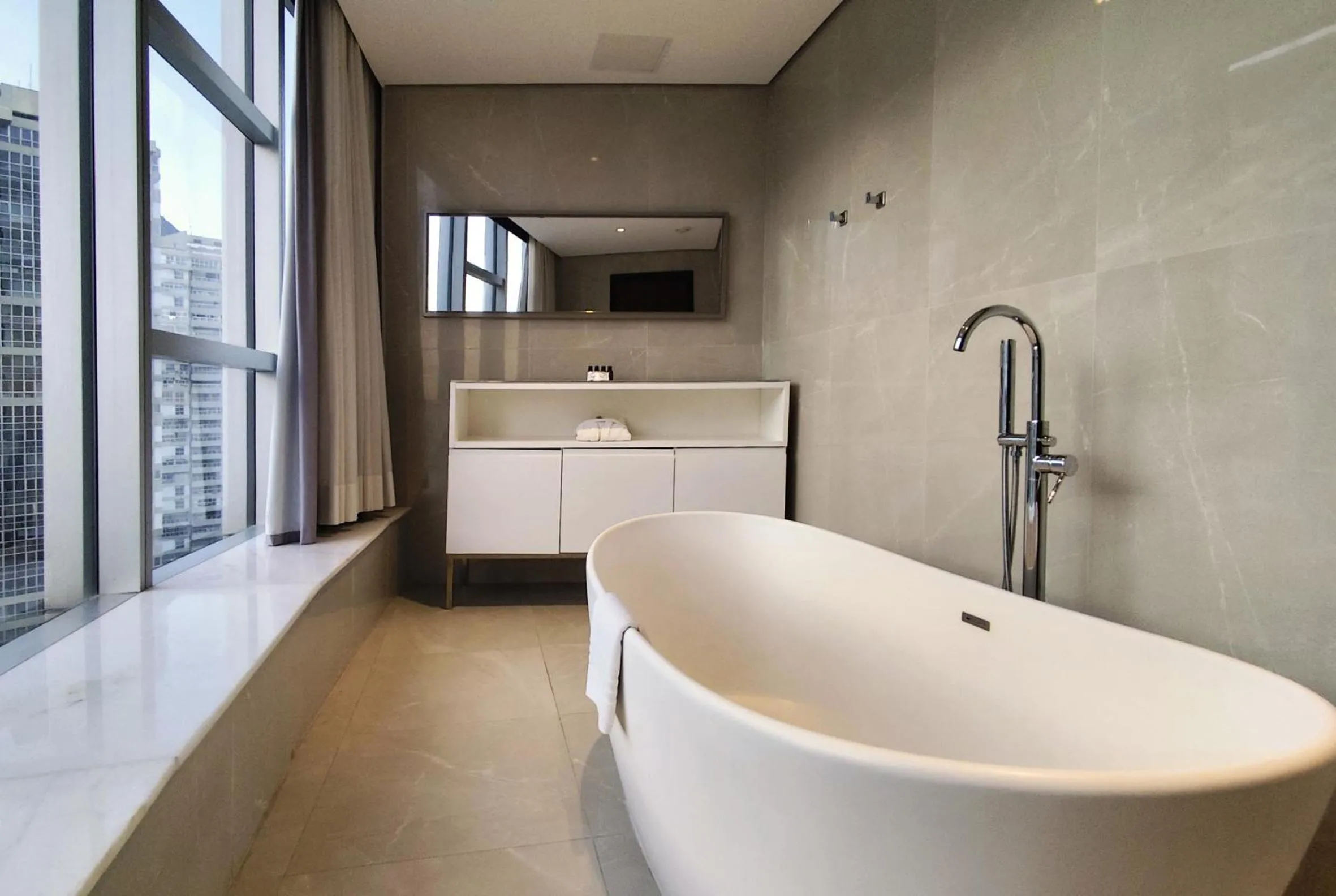 Bathroom in Hotel Nacional Rio de Janeiro - OFICIAL