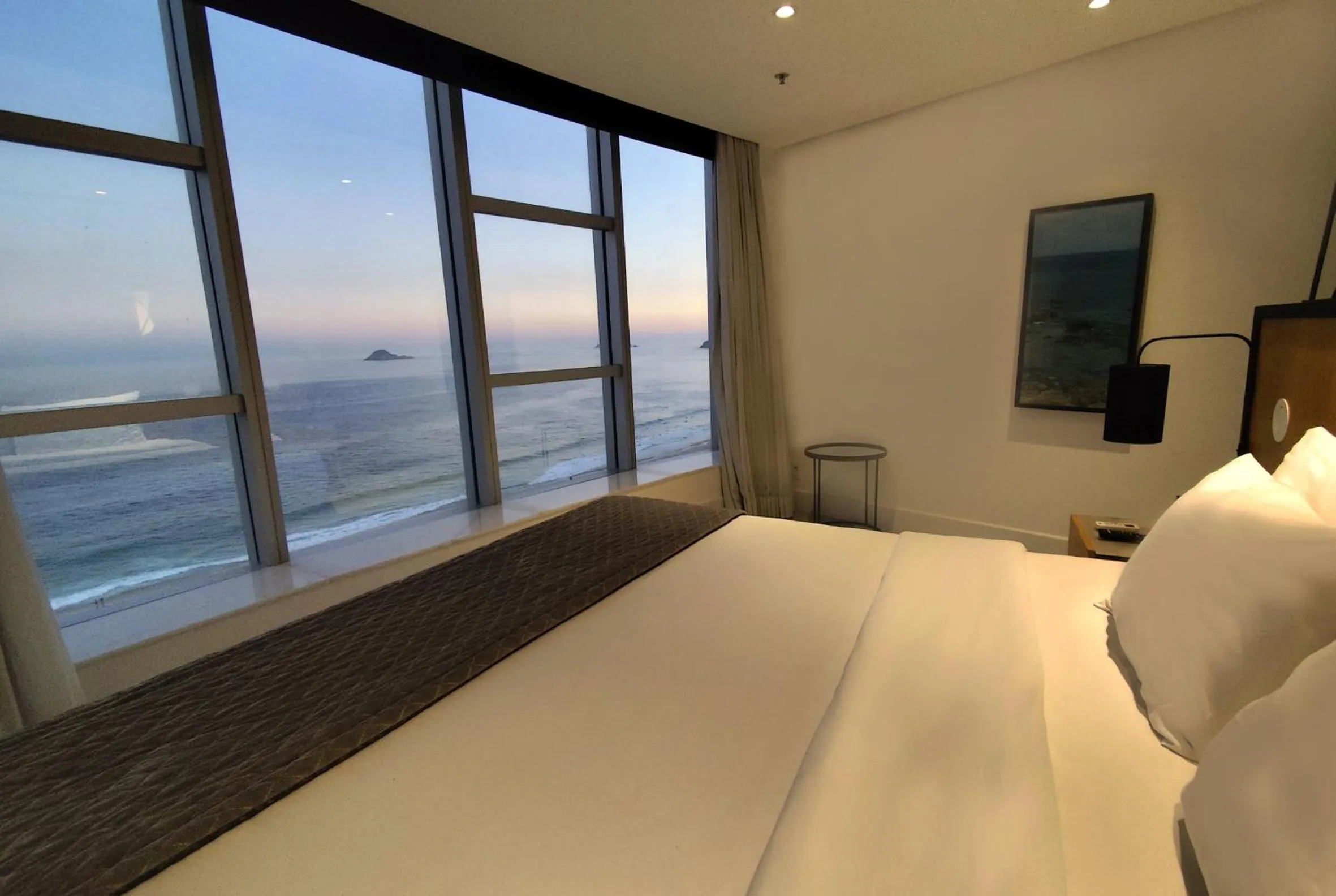 Natural landscape, Bed in Hotel Nacional Rio de Janeiro - OFICIAL