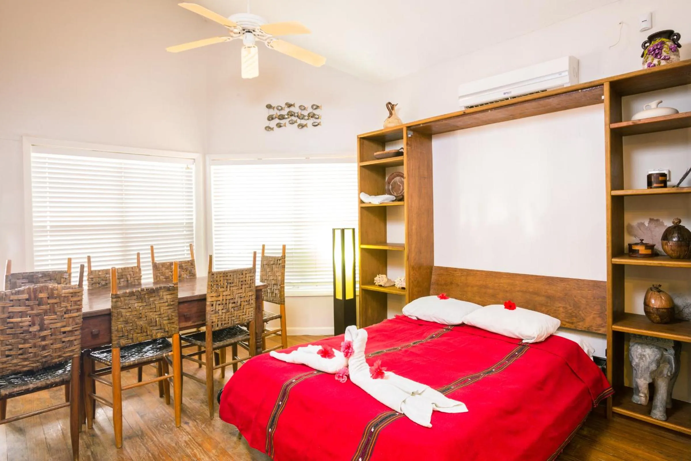 Bed in Bananarama Dive & Beach Resort