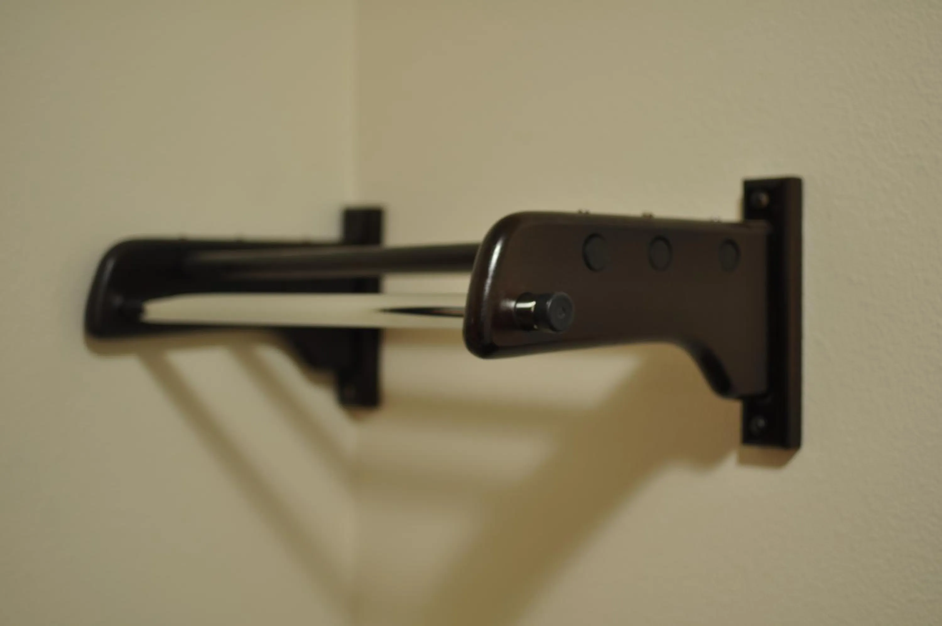 Decorative detail in Motel 6 Maple/Main