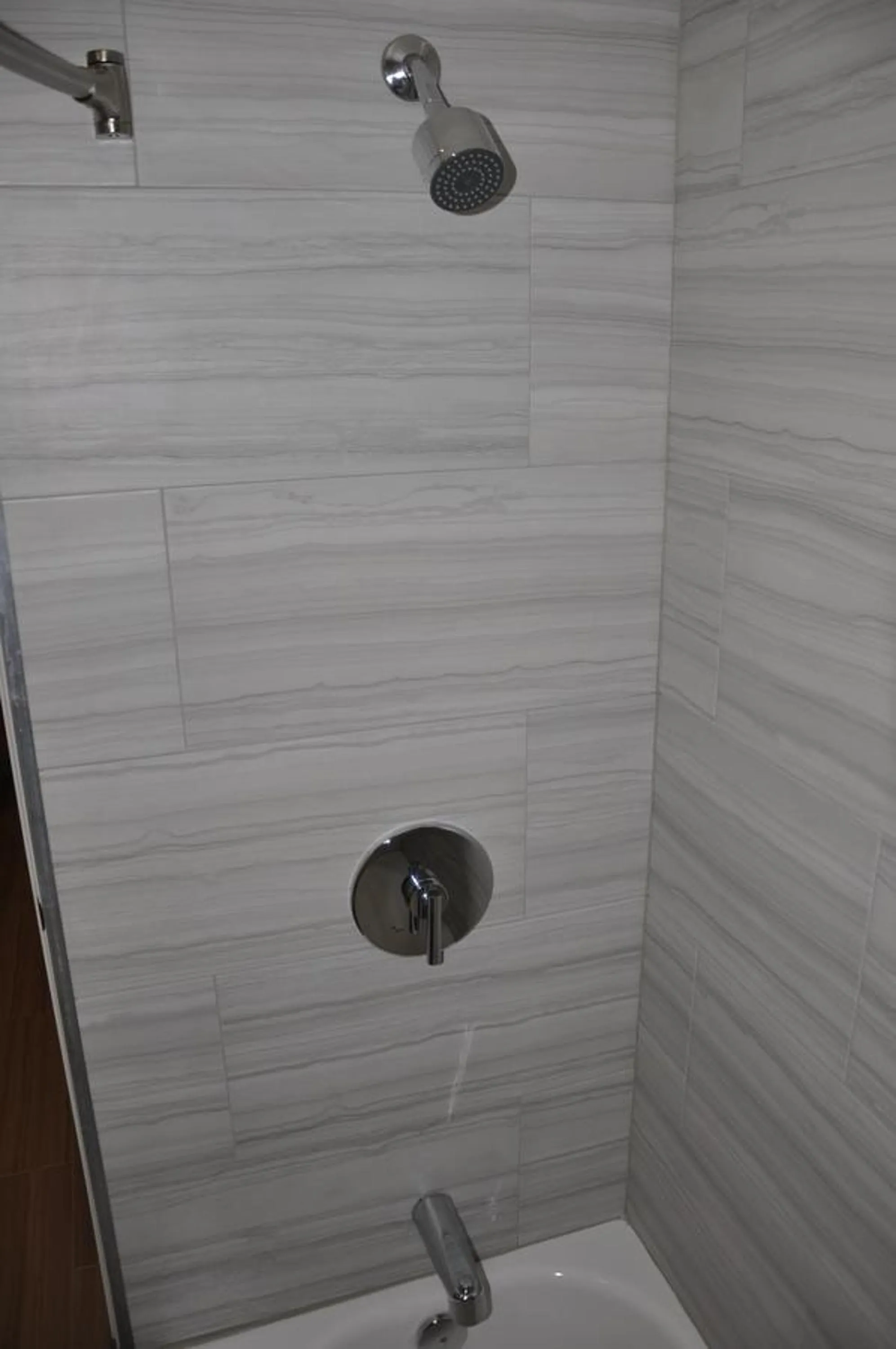 Shower in Motel 6 Maple/Main