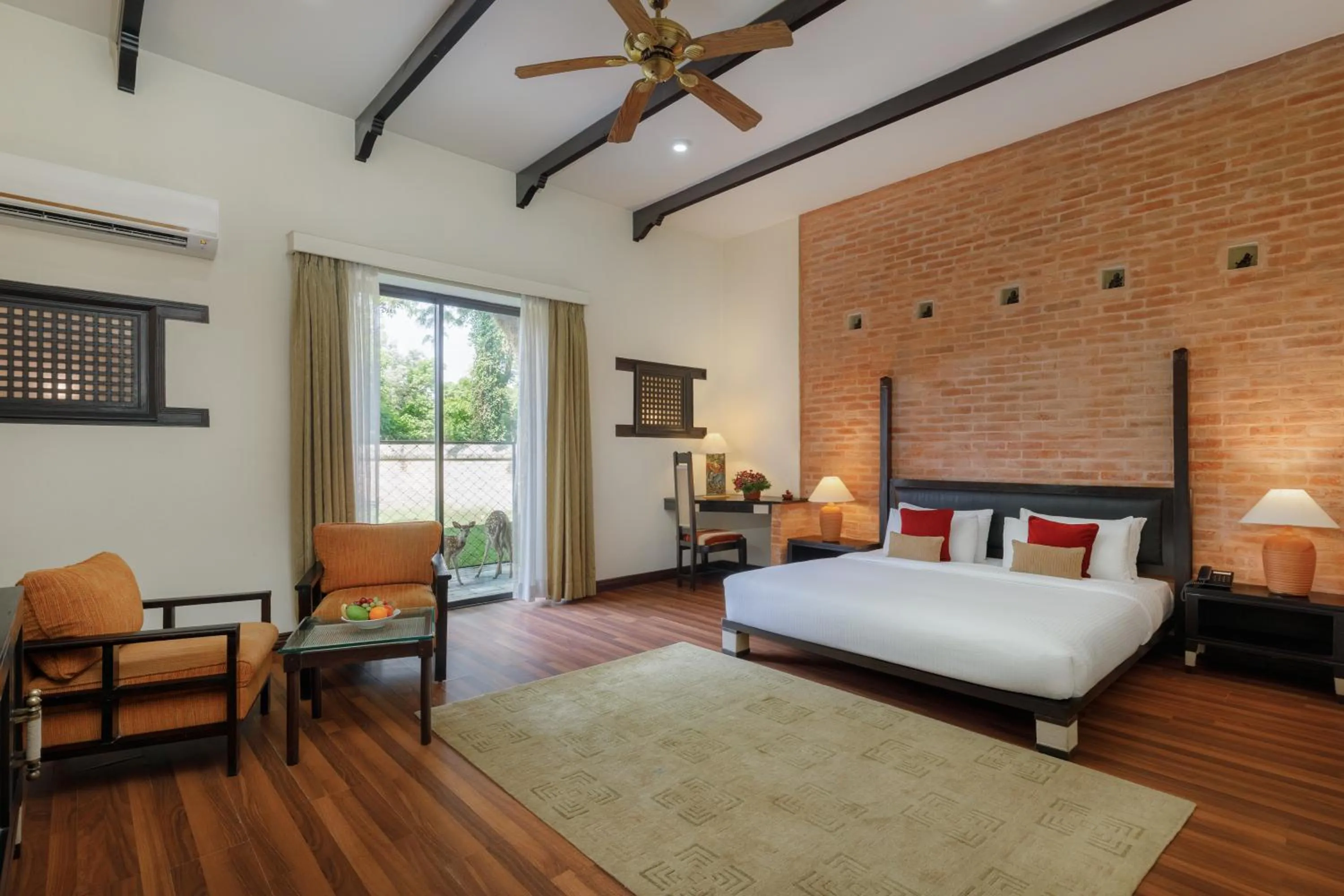 Bedroom, Bed in Gokarna Forest Resort Kathmandu