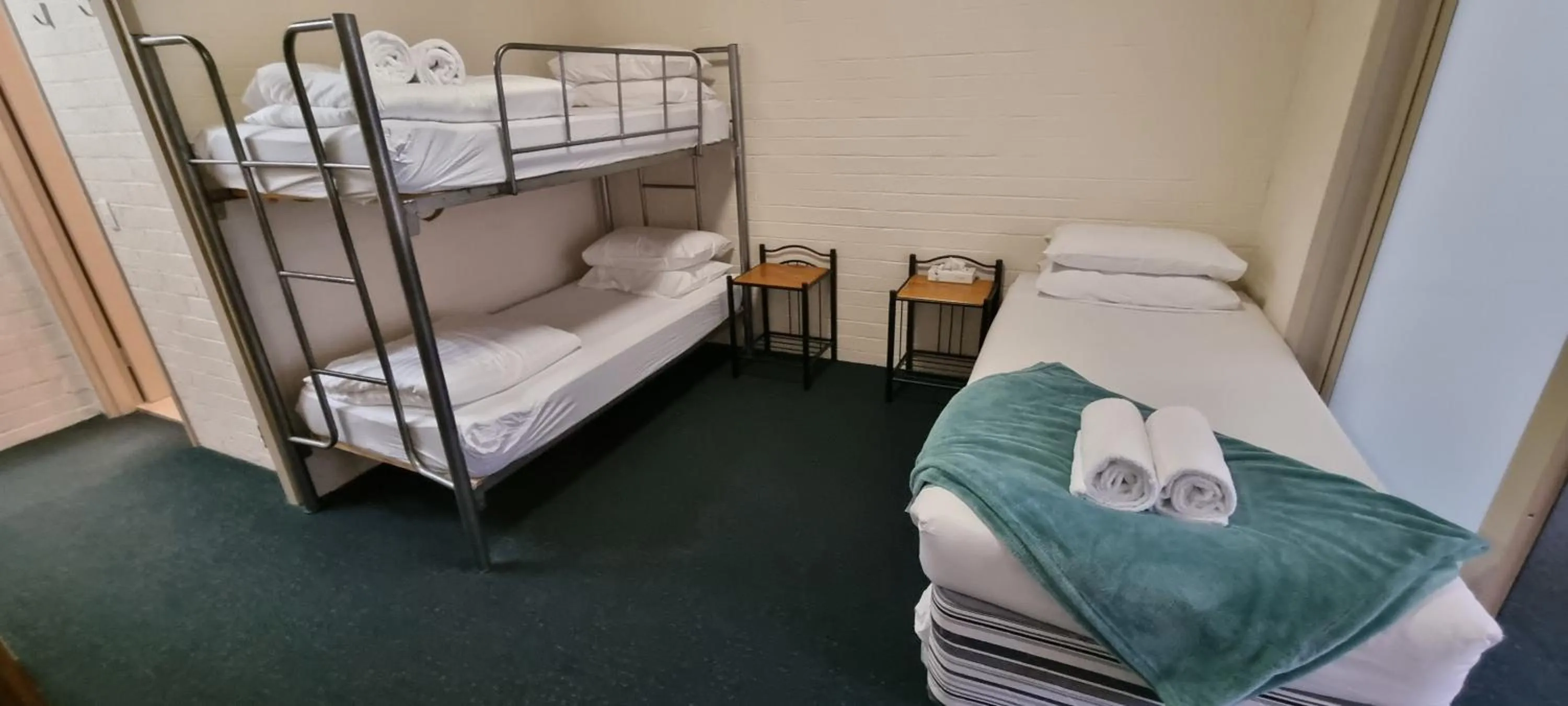 Bed in Cedarwood Apartments