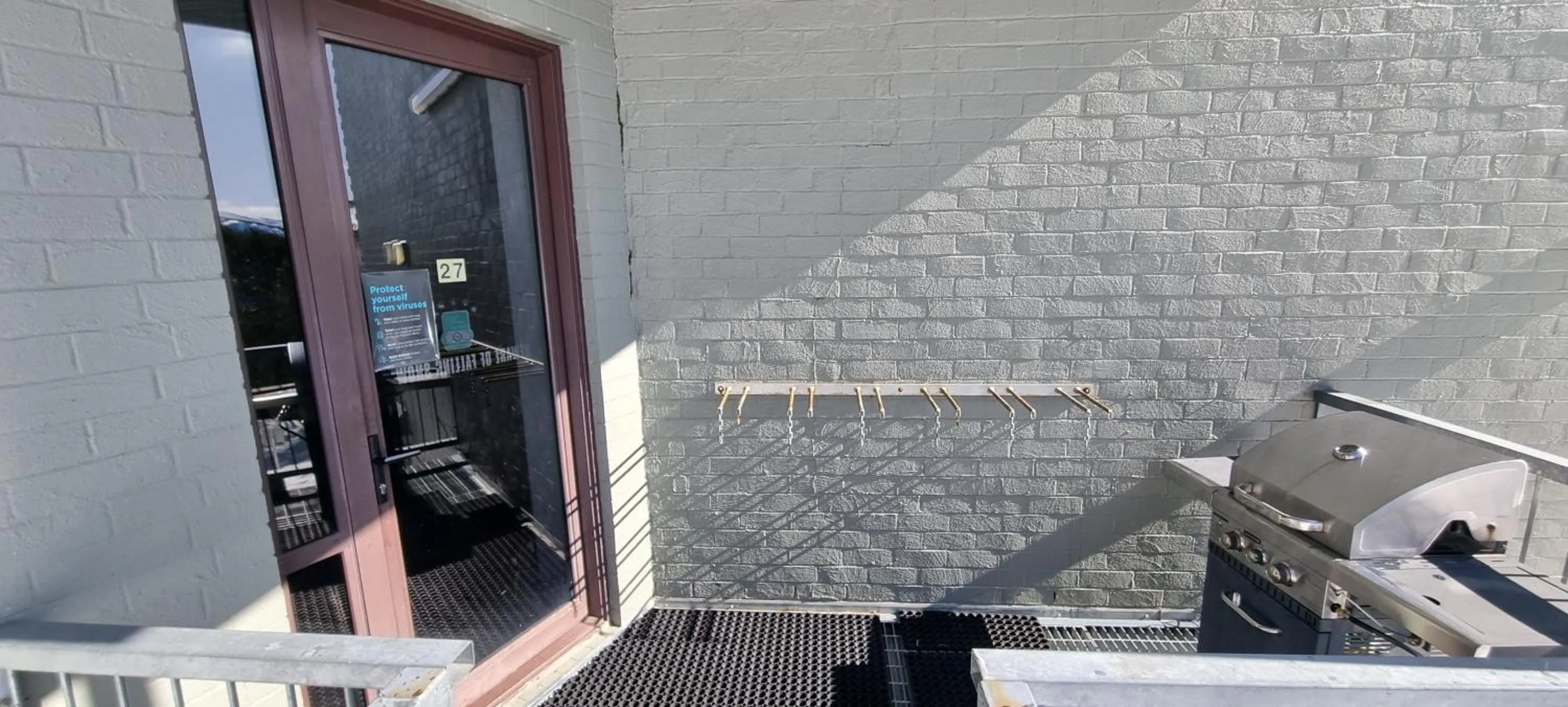 Cedarwood Apartments