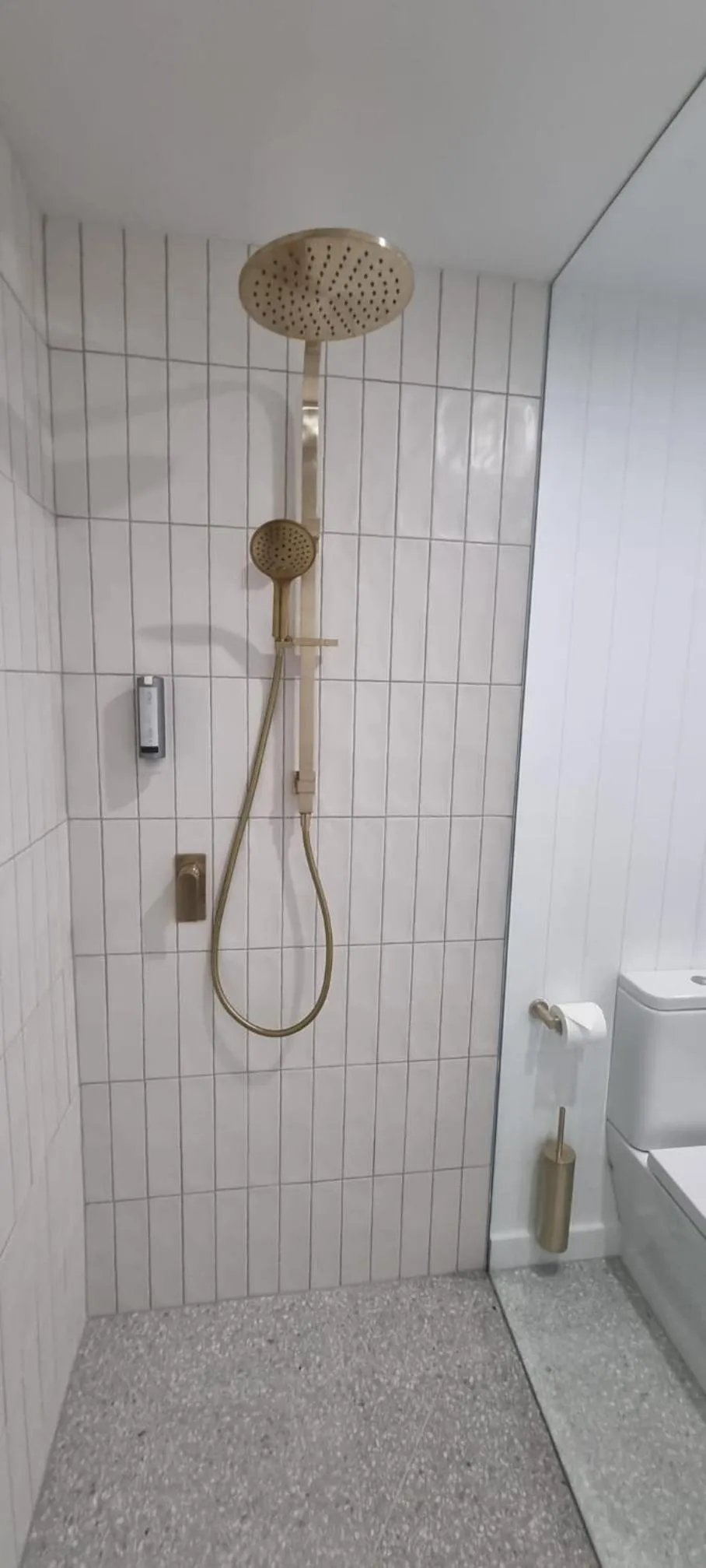 Cedarwood Apartments