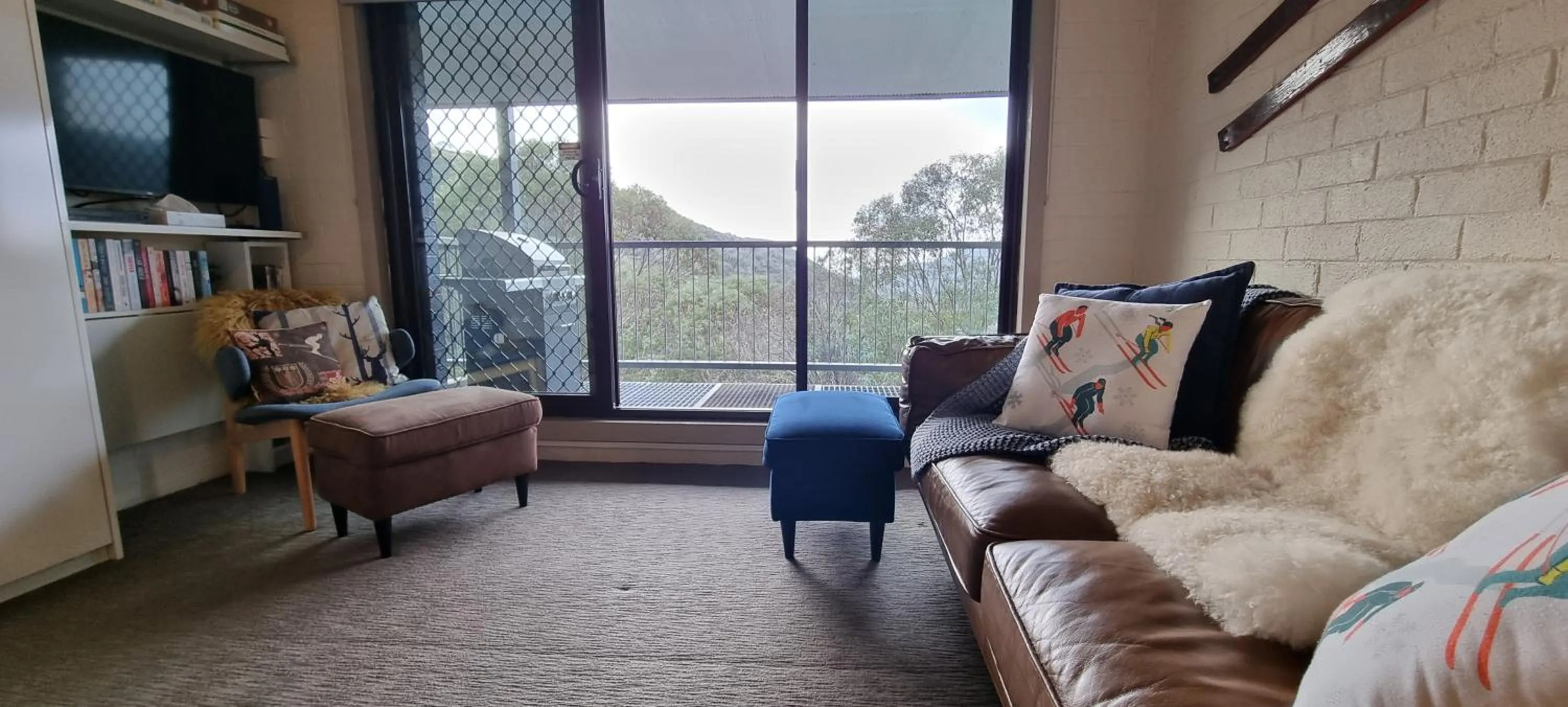 Cedarwood Apartments