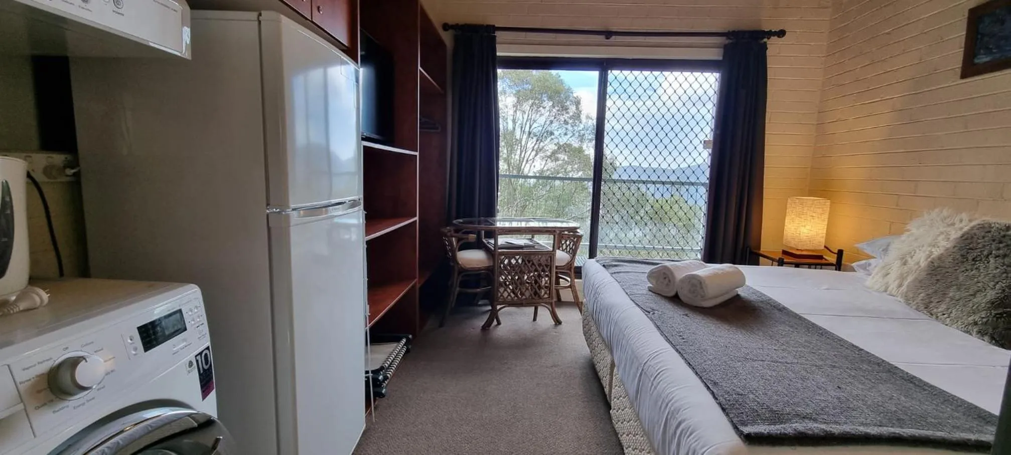 Bed in Cedarwood Apartments