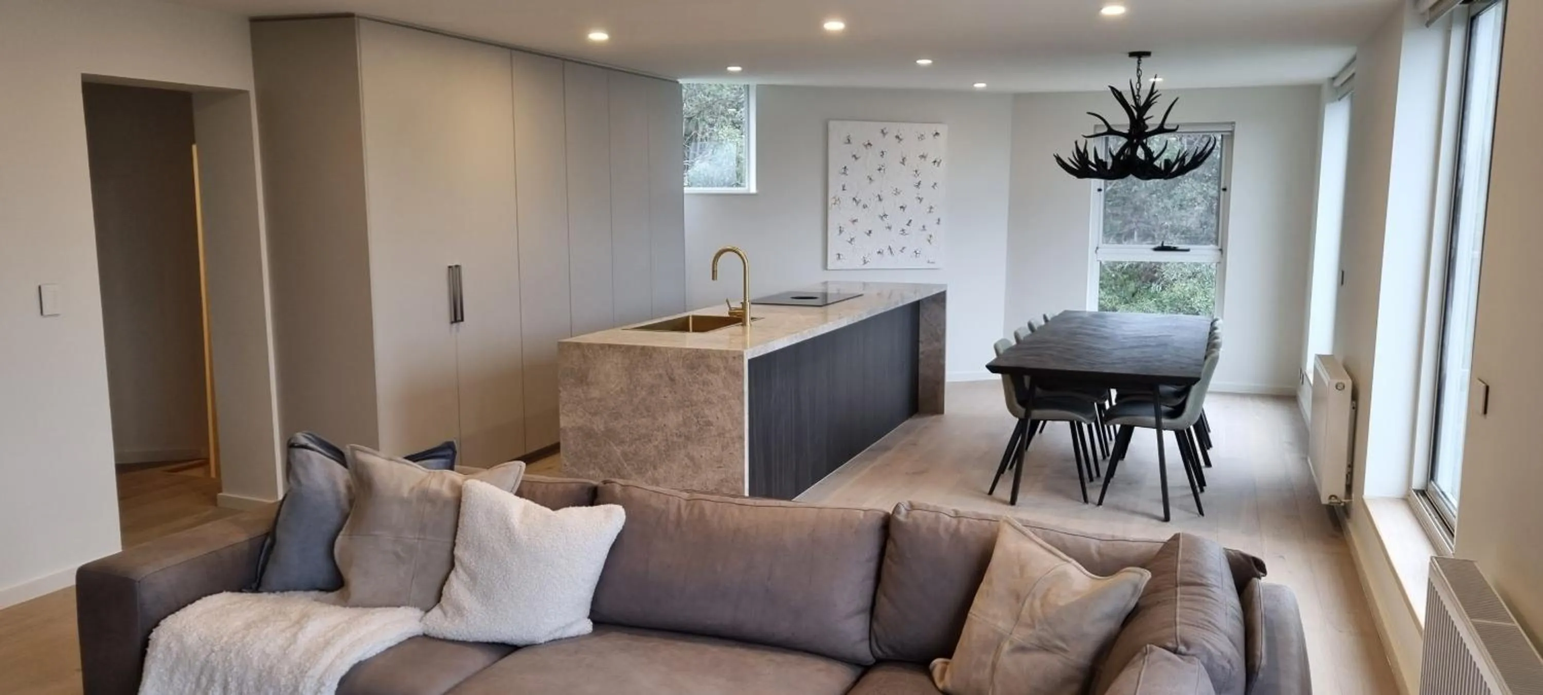 Cedarwood Apartments