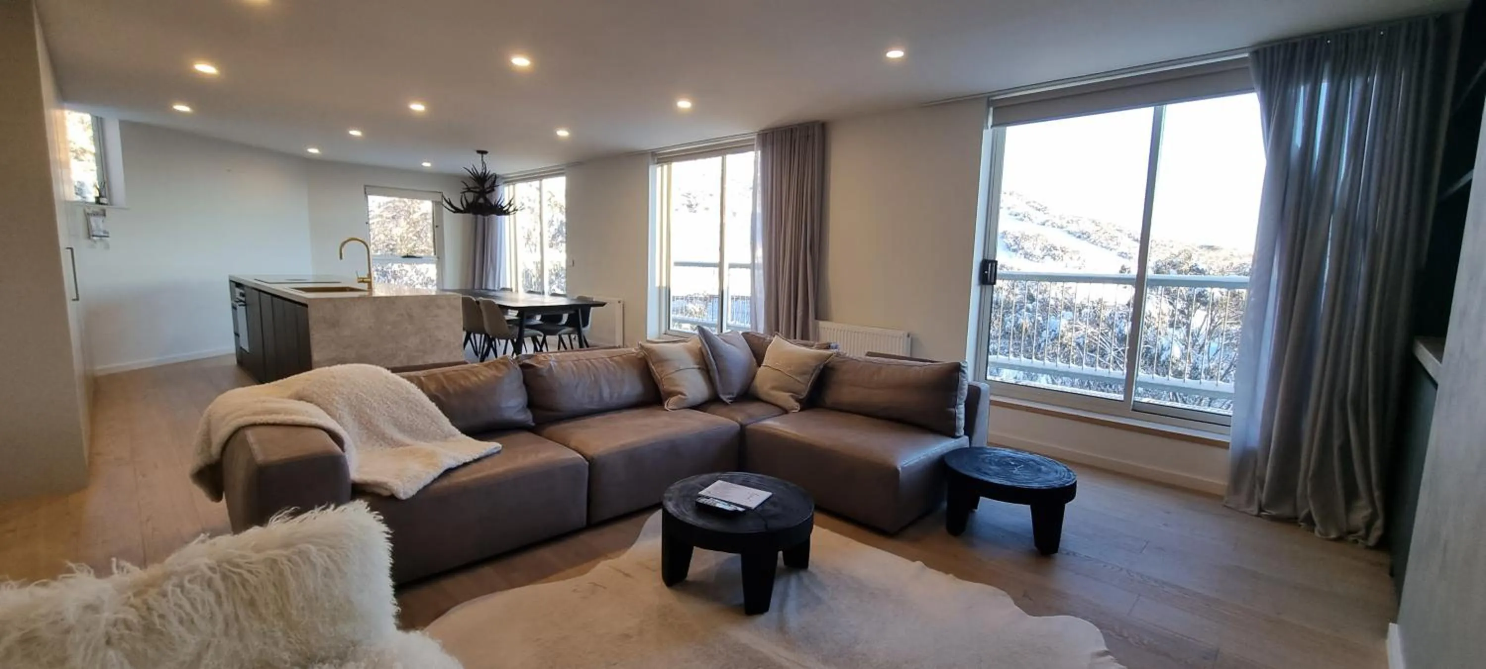 Cedarwood Apartments