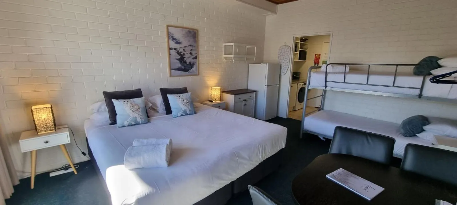 Bed in Cedarwood Apartments