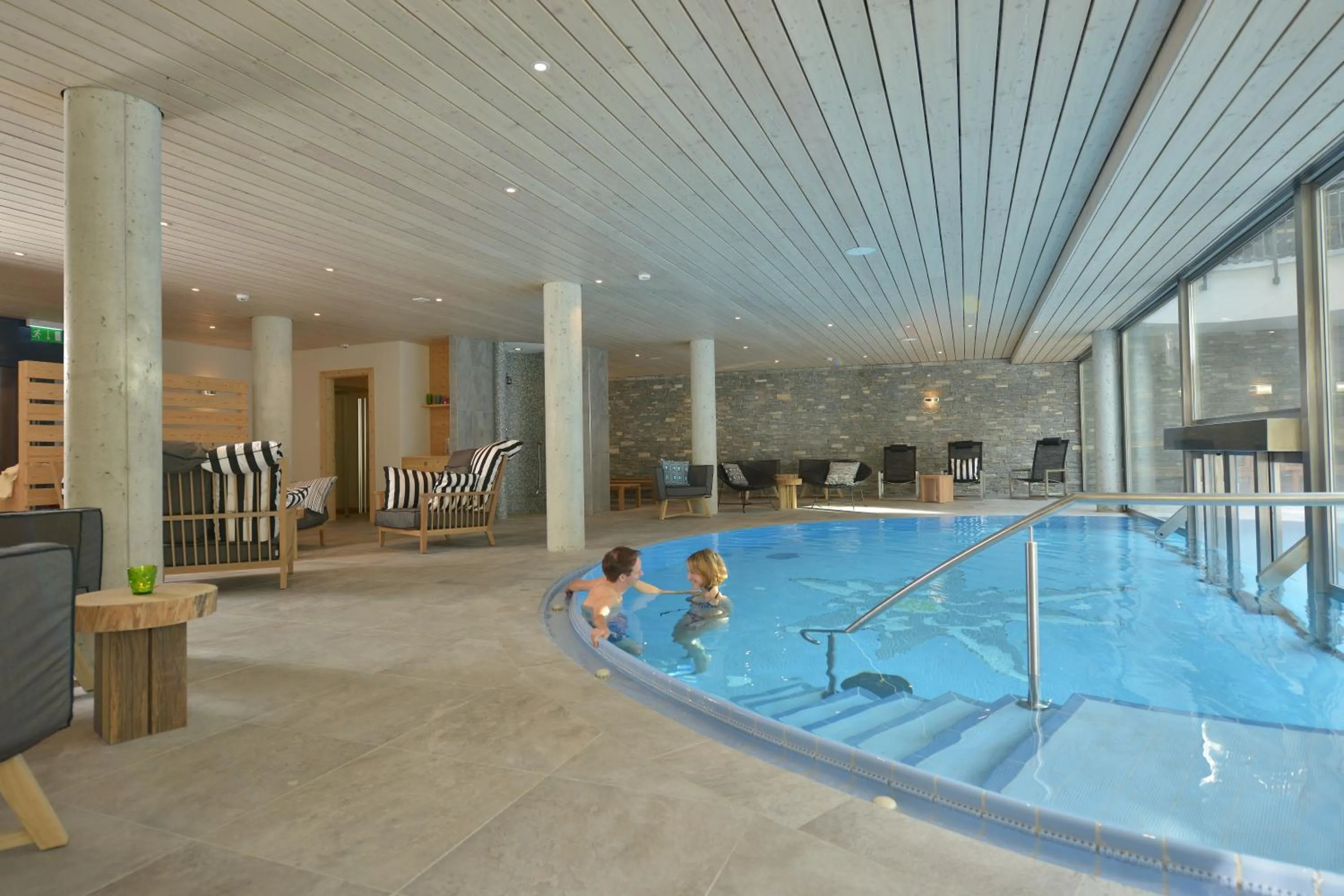 Spa and wellness centre/facilities in Alpenhotel Fleurs de Zermatt
