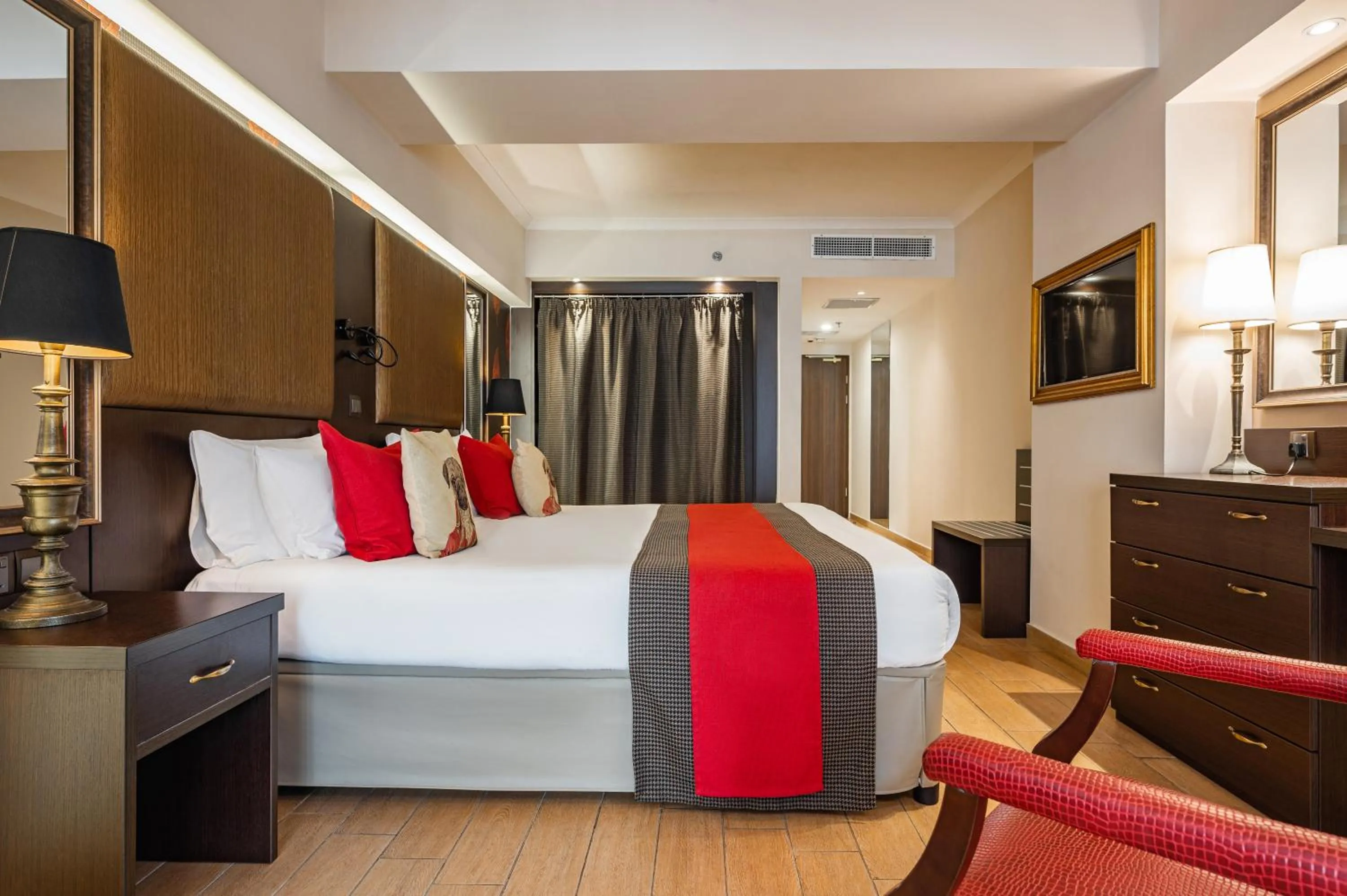 Bed in AX The Victoria Hotel