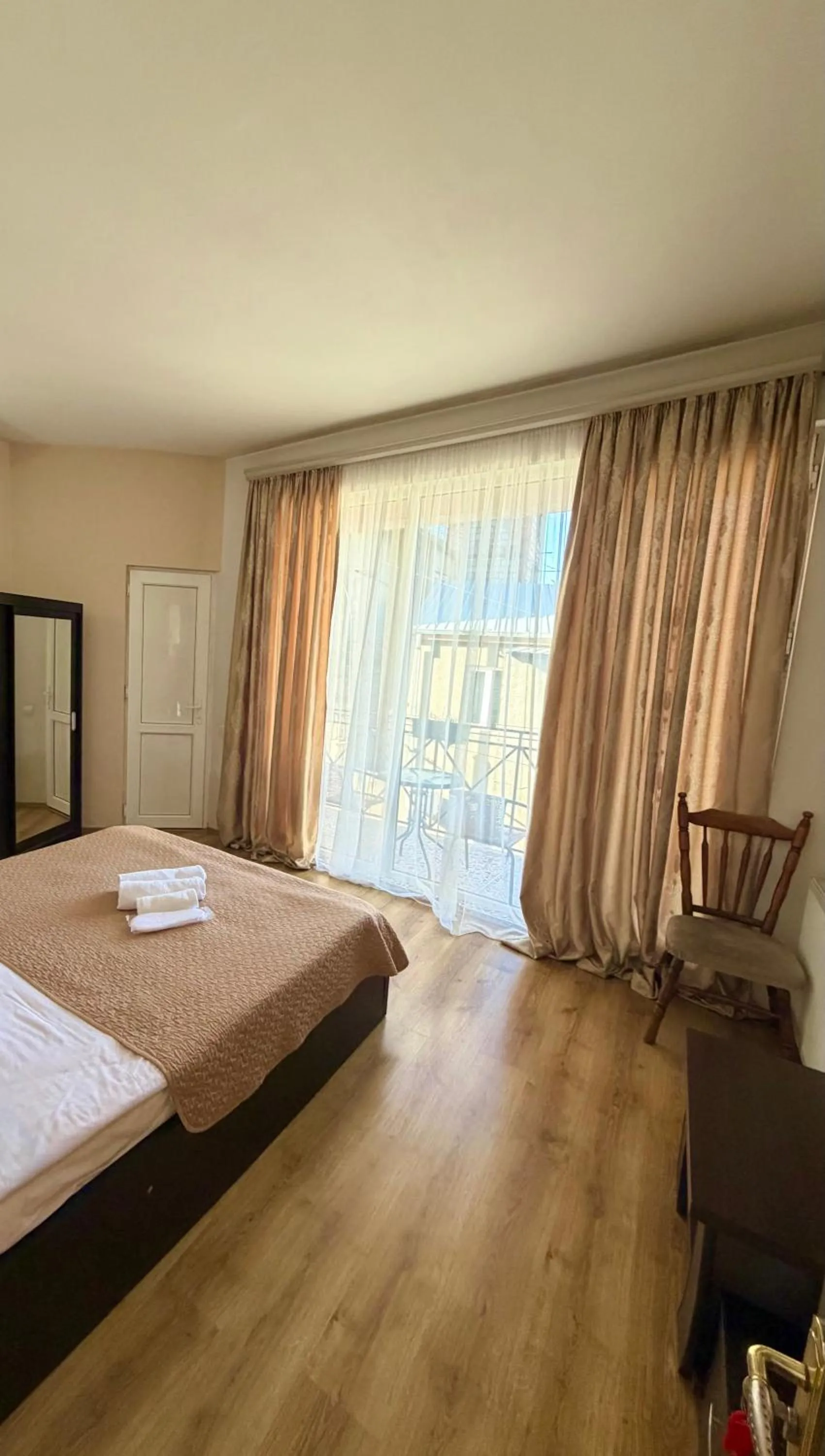 Bed in Qeroli old town