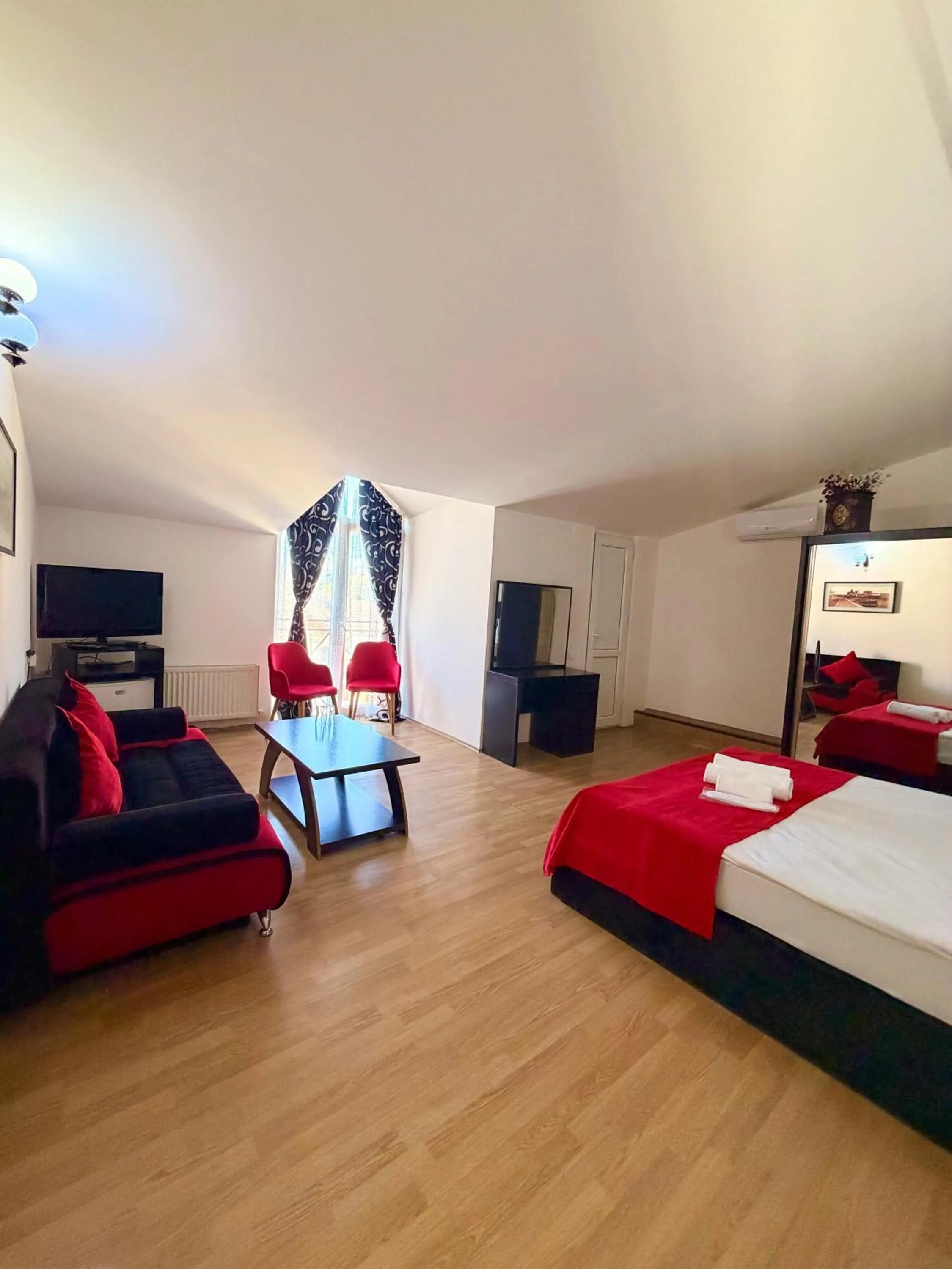 Bed in Qeroli old town